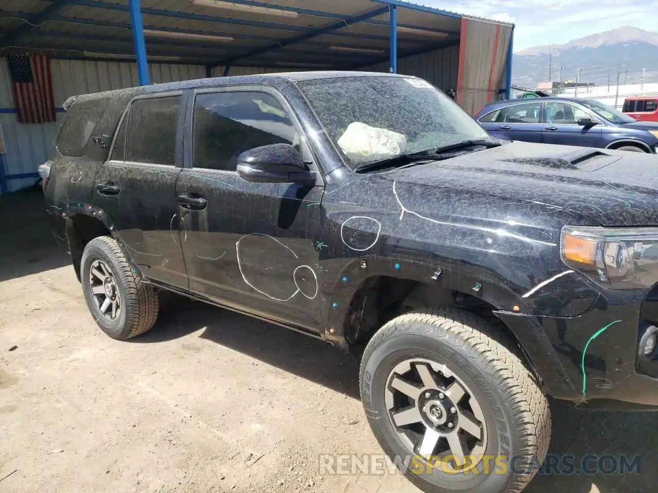 9 Photograph of a damaged car JTERU5JR7M5867809 TOYOTA 4RUNNER 2021