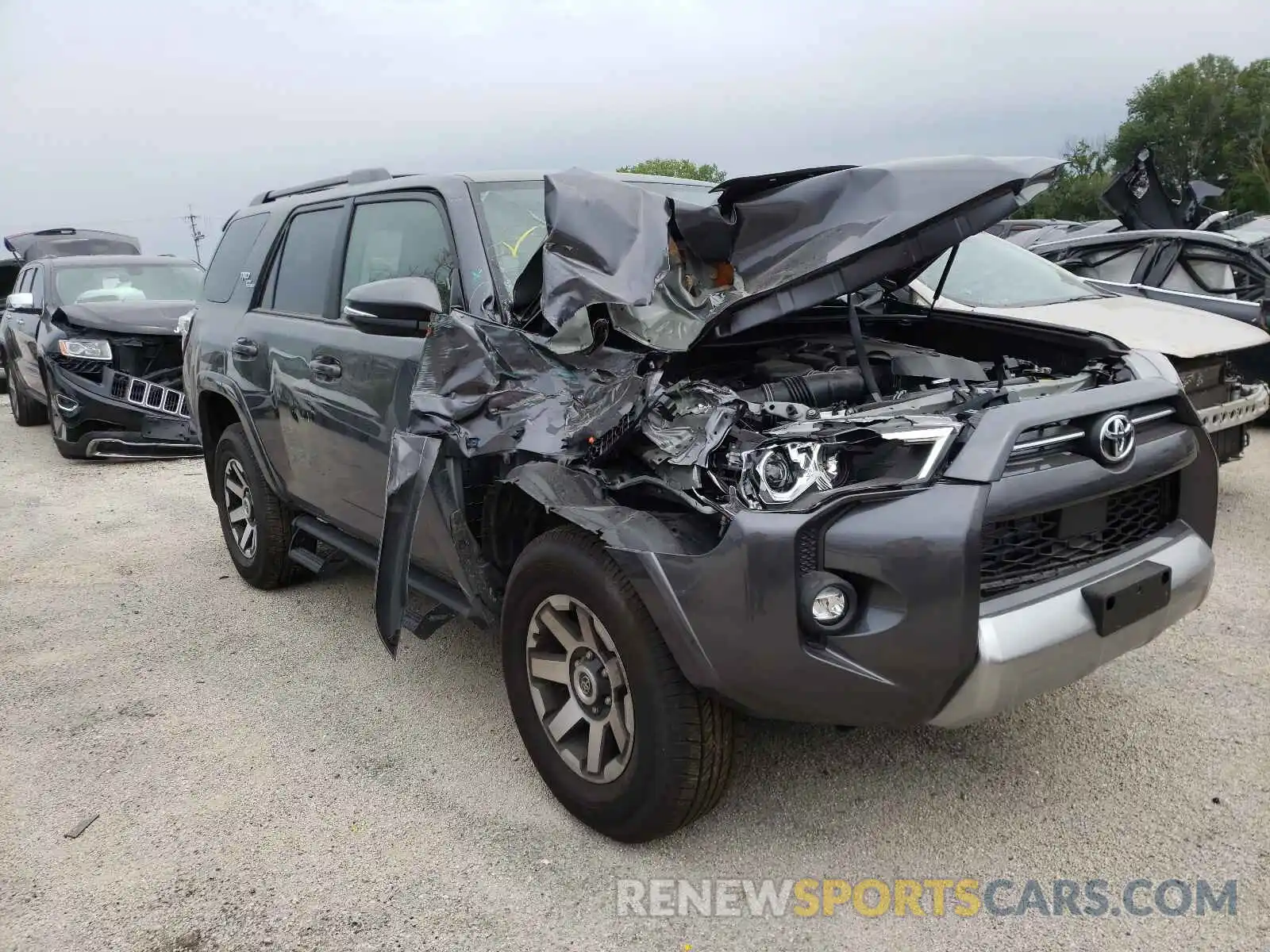 1 Photograph of a damaged car JTERU5JR7M5893780 TOYOTA 4RUNNER 2021