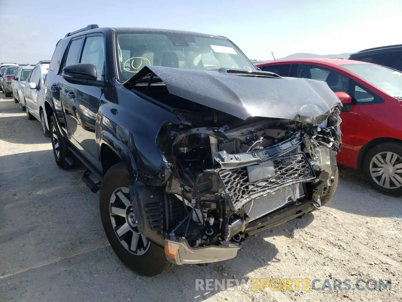 1 Photograph of a damaged car JTERU5JR7M5902767 TOYOTA 4RUNNER 2021