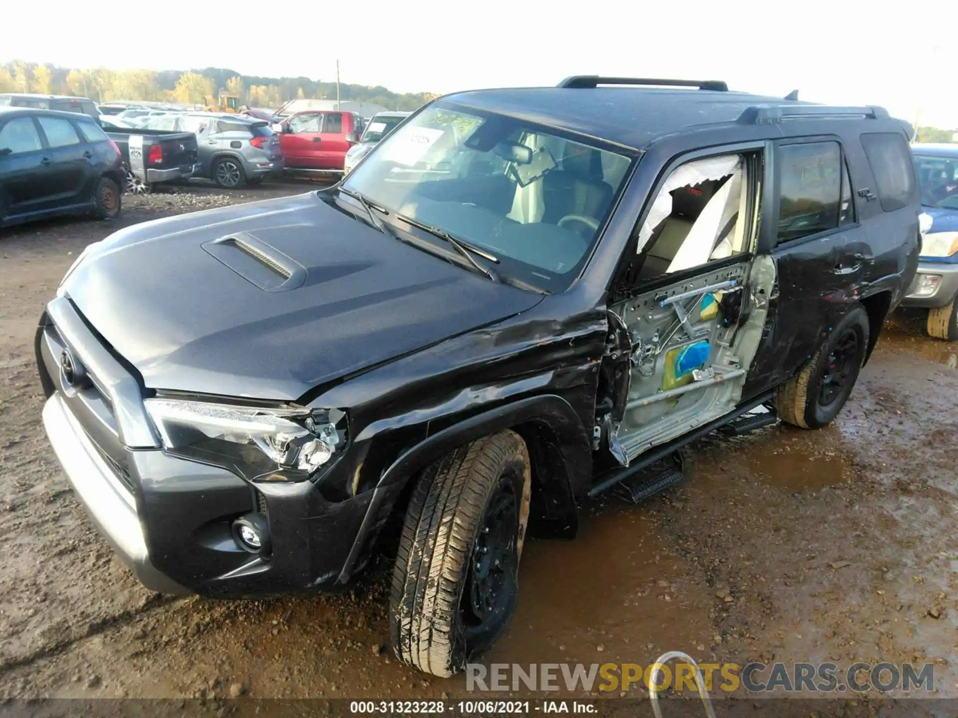 2 Photograph of a damaged car JTERU5JR7M5949765 TOYOTA 4RUNNER 2021