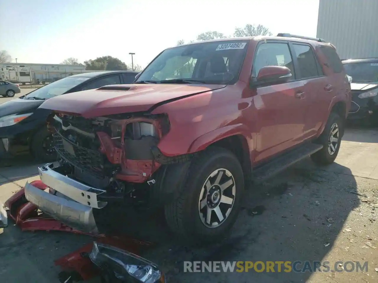 2 Photograph of a damaged car JTERU5JR8M5912336 TOYOTA 4RUNNER 2021