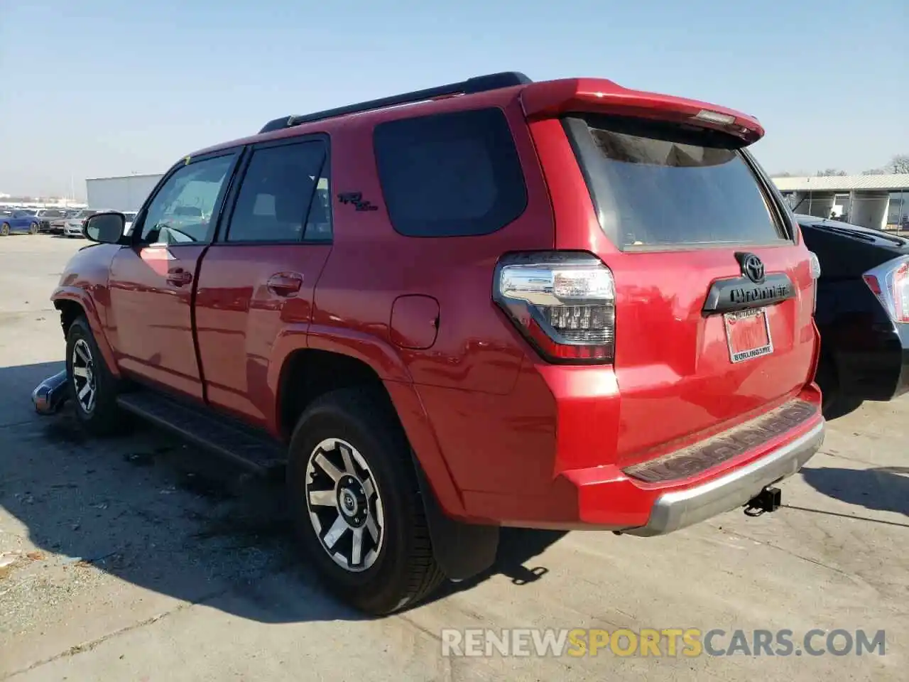 3 Photograph of a damaged car JTERU5JR8M5912336 TOYOTA 4RUNNER 2021