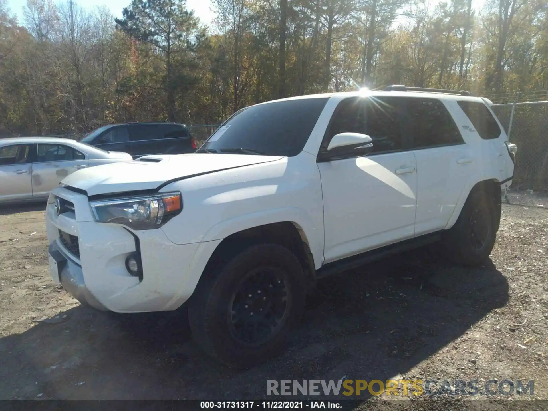 2 Photograph of a damaged car JTERU5JR8M5915320 TOYOTA 4RUNNER 2021