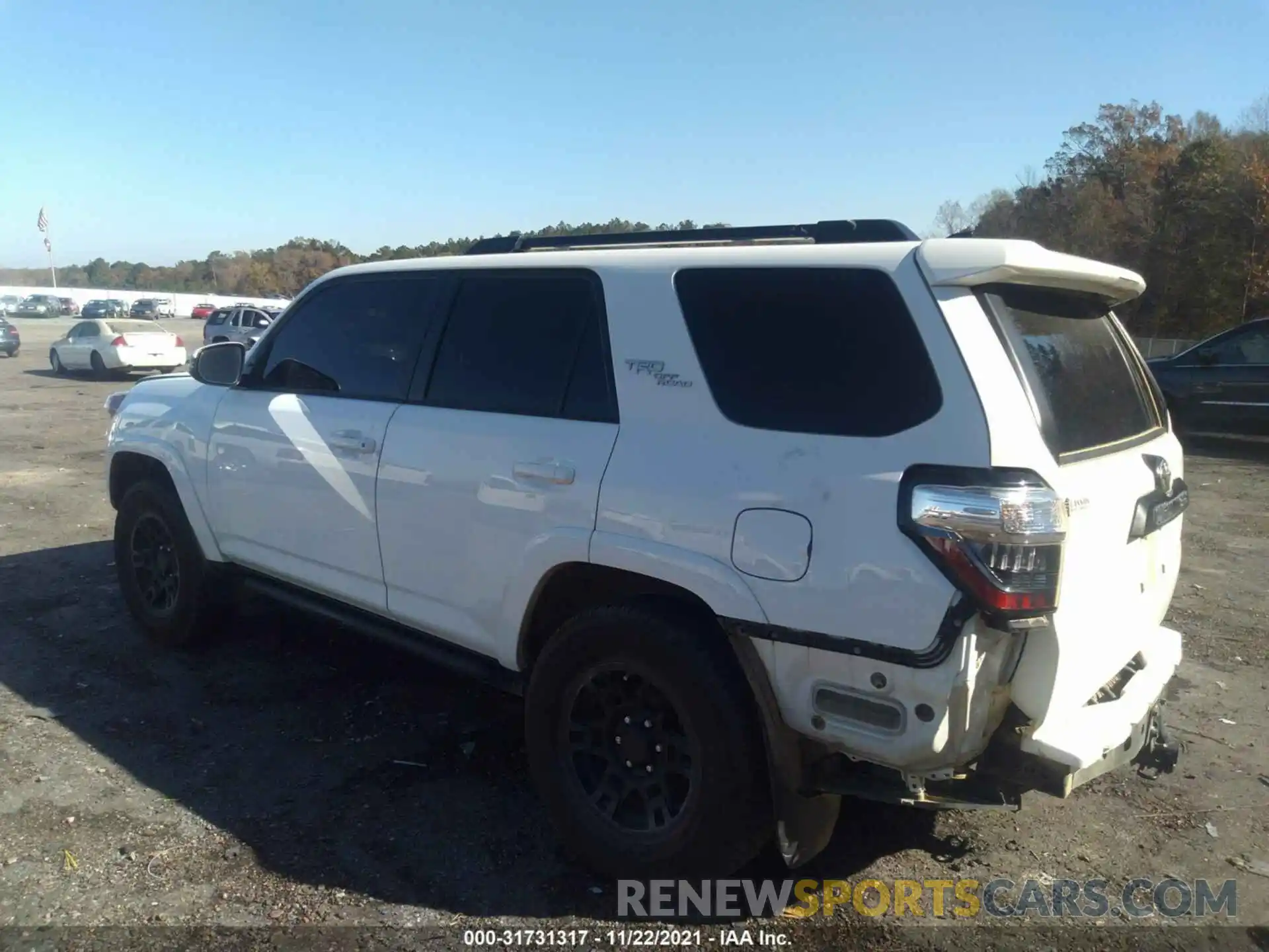 3 Photograph of a damaged car JTERU5JR8M5915320 TOYOTA 4RUNNER 2021