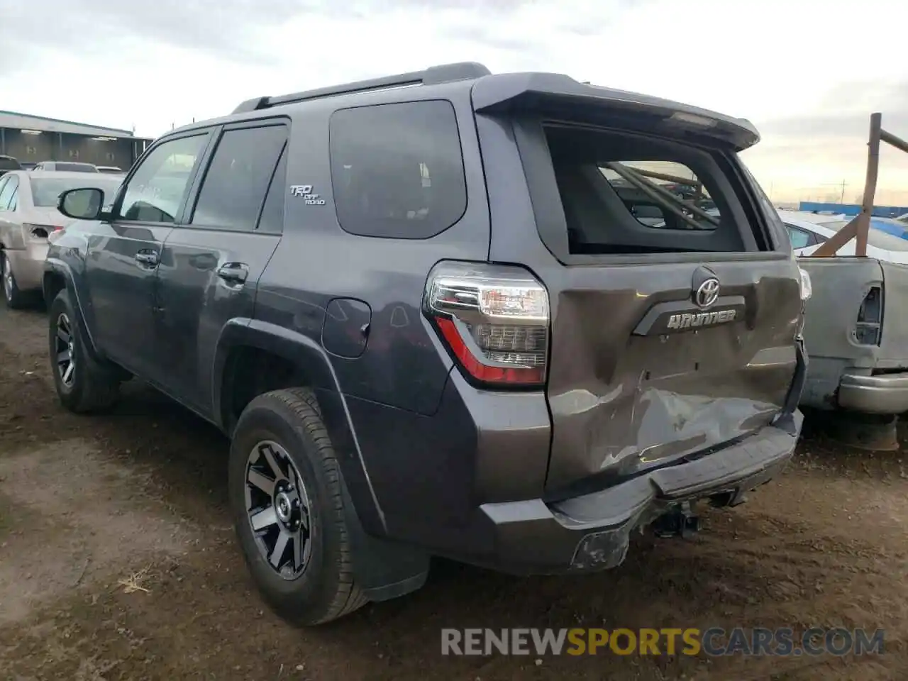 3 Photograph of a damaged car JTERU5JR9M5839395 TOYOTA 4RUNNER 2021