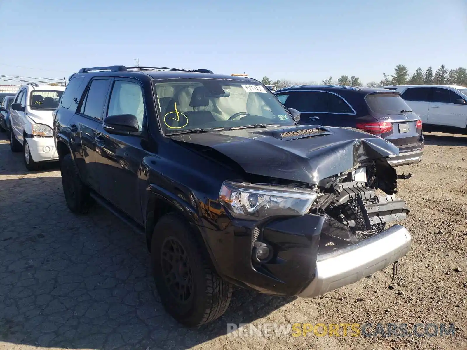 1 Photograph of a damaged car JTERU5JR9M5890637 TOYOTA 4RUNNER 2021