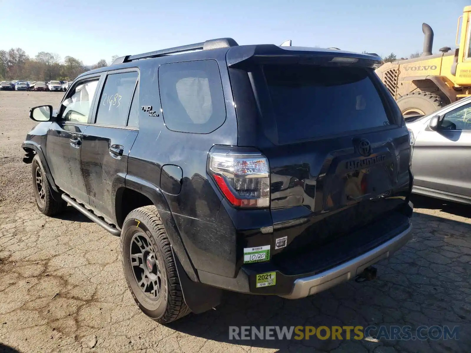 3 Photograph of a damaged car JTERU5JR9M5890637 TOYOTA 4RUNNER 2021