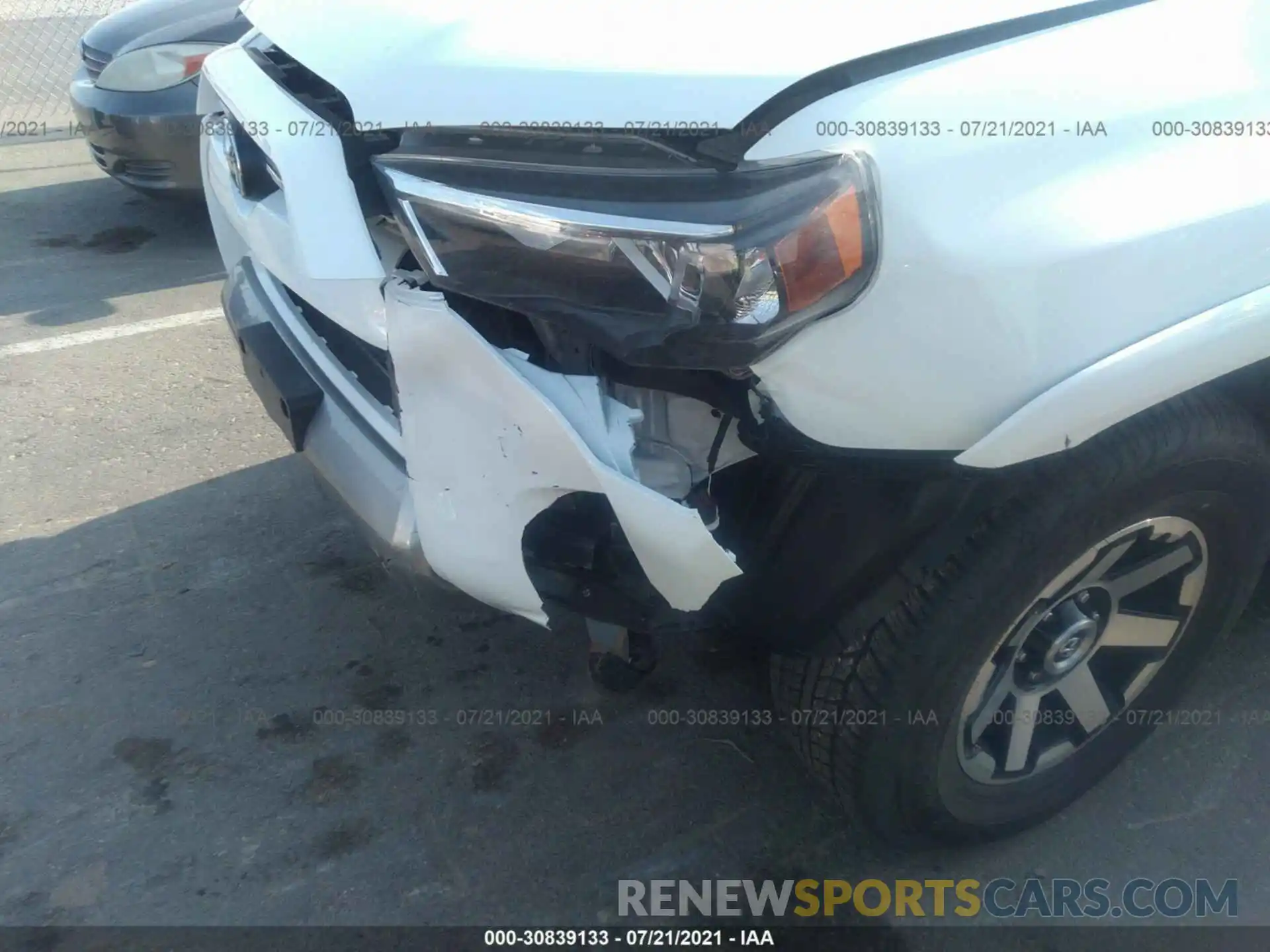 6 Photograph of a damaged car JTERU5JR9M5901054 TOYOTA 4RUNNER 2021