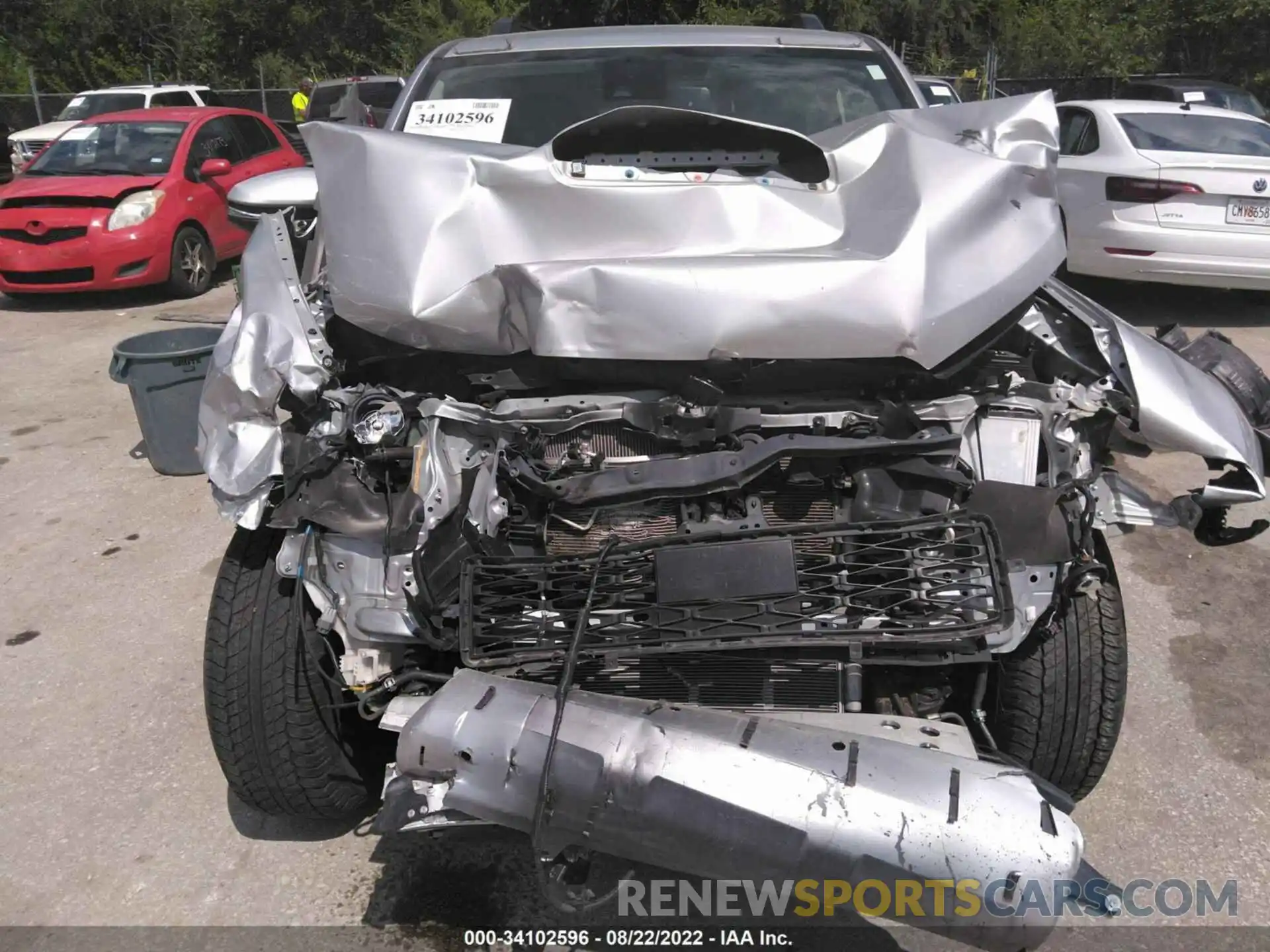 6 Photograph of a damaged car JTERU5JR9M5929582 TOYOTA 4RUNNER 2021