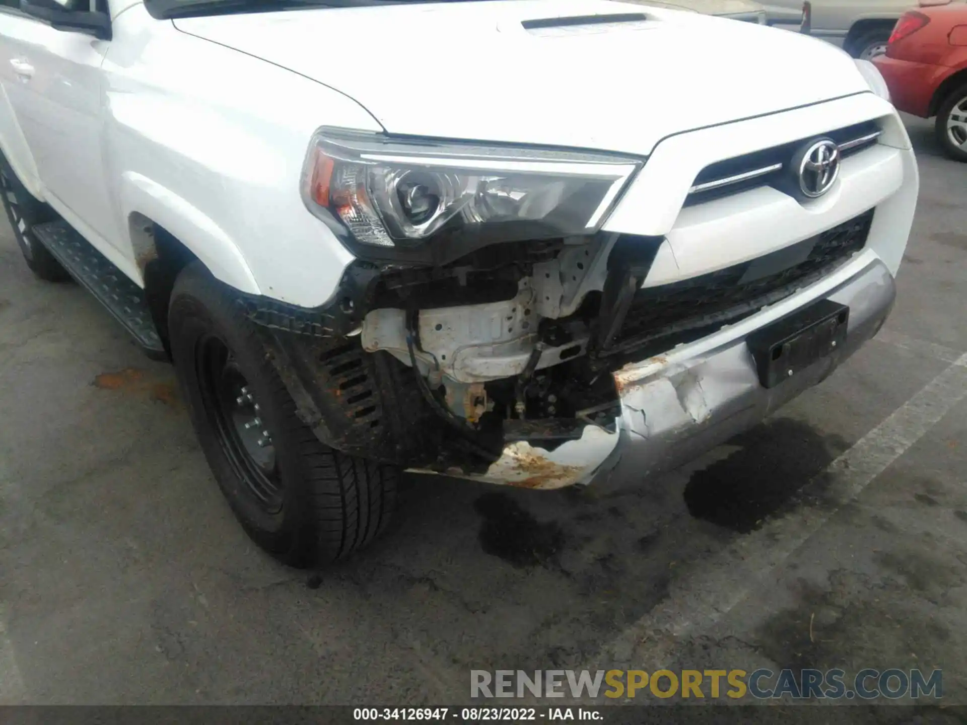 6 Photograph of a damaged car JTERU5JR9M5934636 TOYOTA 4RUNNER 2021