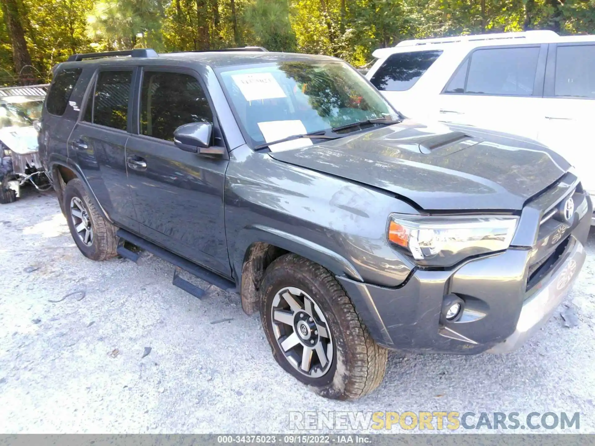 1 Photograph of a damaged car JTERU5JRXM5857873 TOYOTA 4RUNNER 2021