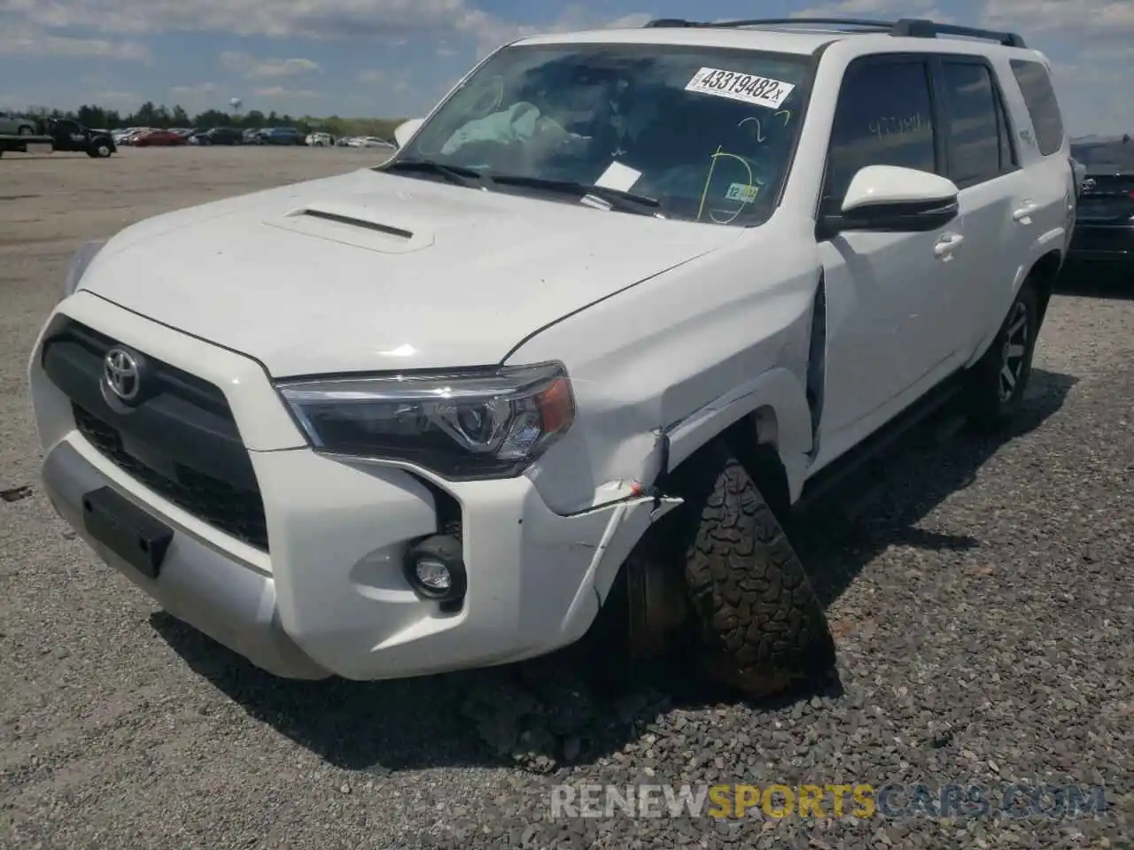 2 Photograph of a damaged car JTERU5JRXM5874818 TOYOTA 4RUNNER 2021