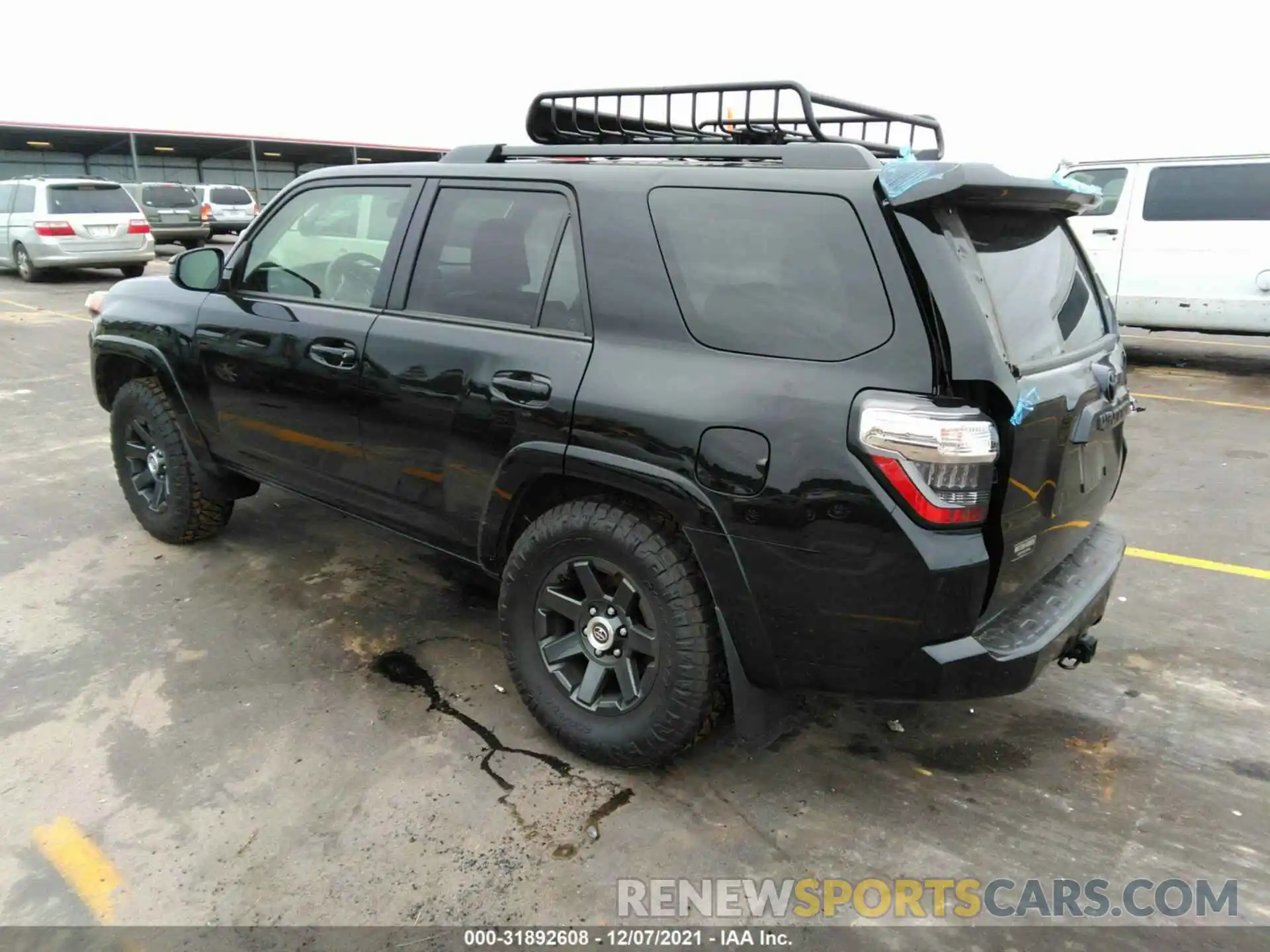 3 Фотография поврежденного автомобиля JTEZU5JR4M5242915 TOYOTA 4RUNNER 2021