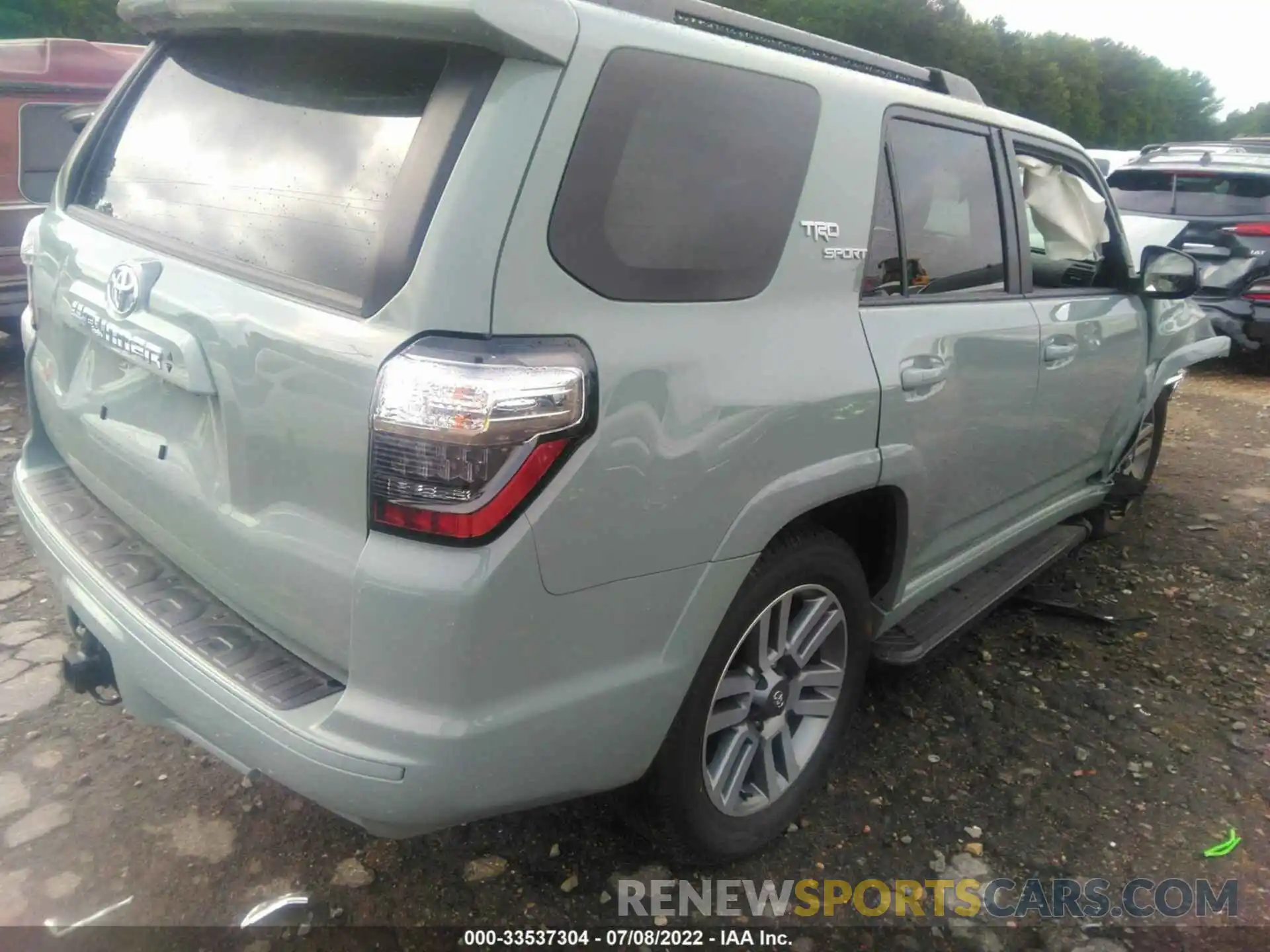 4 Фотография поврежденного автомобиля JTEAU5JR0N5269799 TOYOTA 4RUNNER 2022