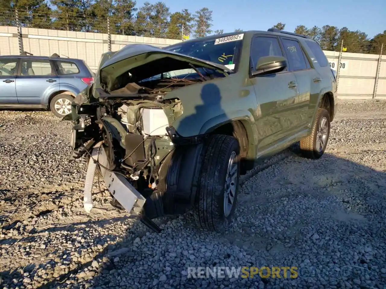 2 Photograph of a damaged car JTEAU5JR1N5252333 TOYOTA 4RUNNER 2022