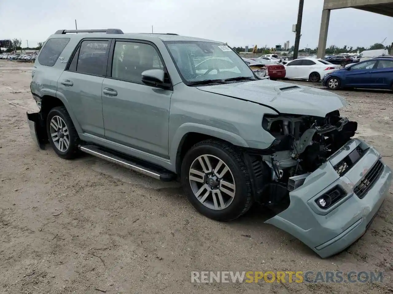 1 Photograph of a damaged car JTEAU5JR1N5274610 TOYOTA 4RUNNER 2022