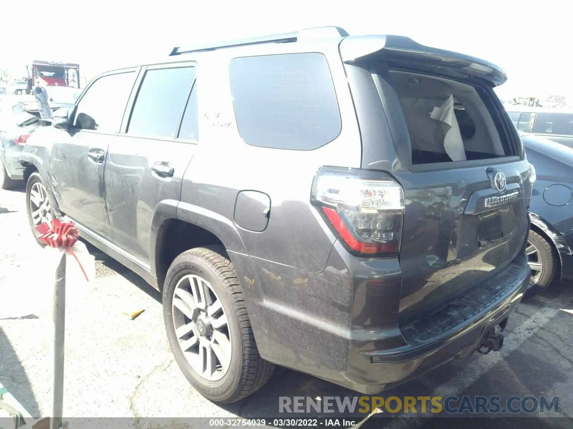 3 Photograph of a damaged car JTEAU5JR5N5261858 TOYOTA 4RUNNER 2022