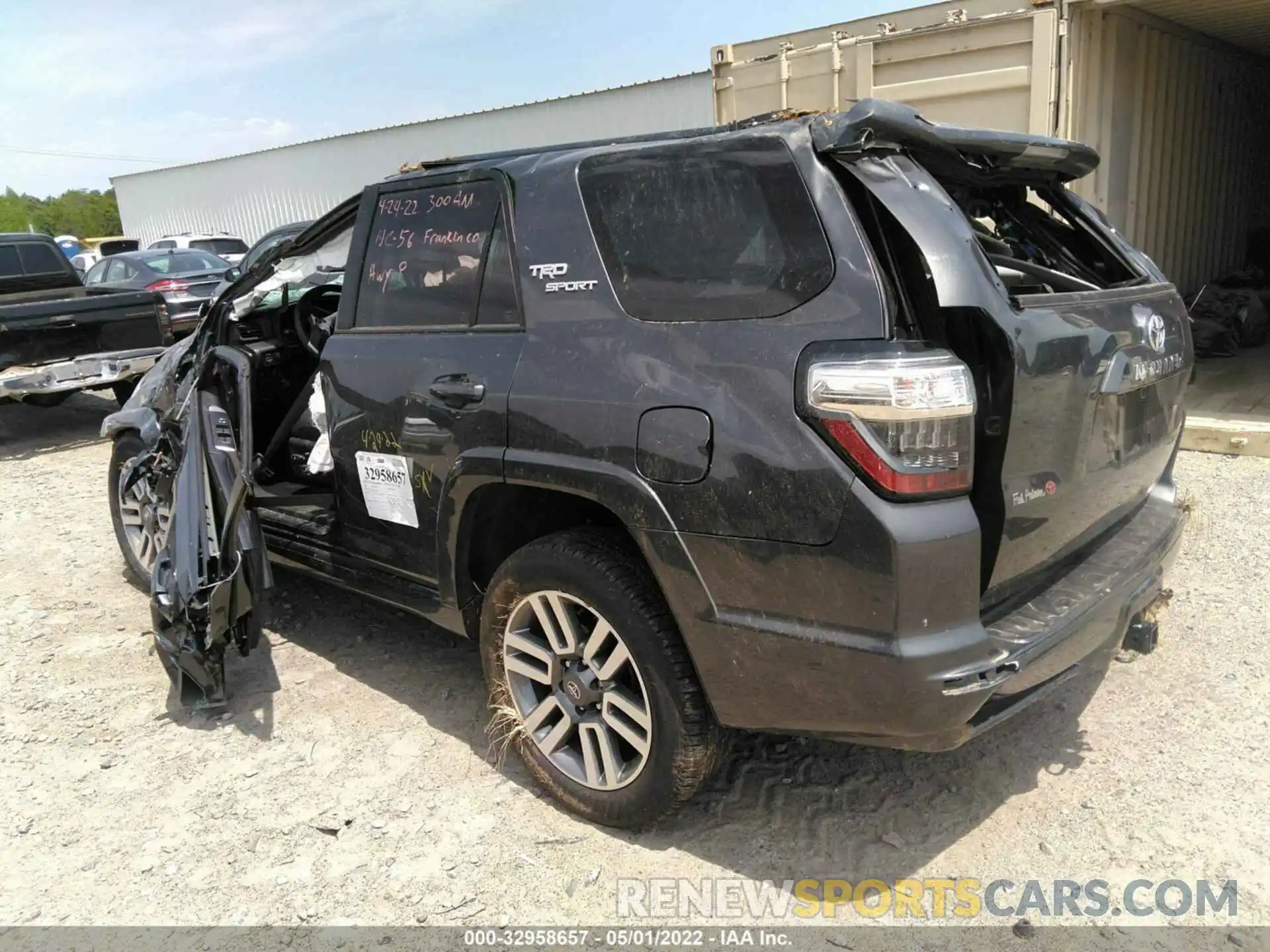 3 Photograph of a damaged car JTEAU5JRXN5263413 TOYOTA 4RUNNER 2022