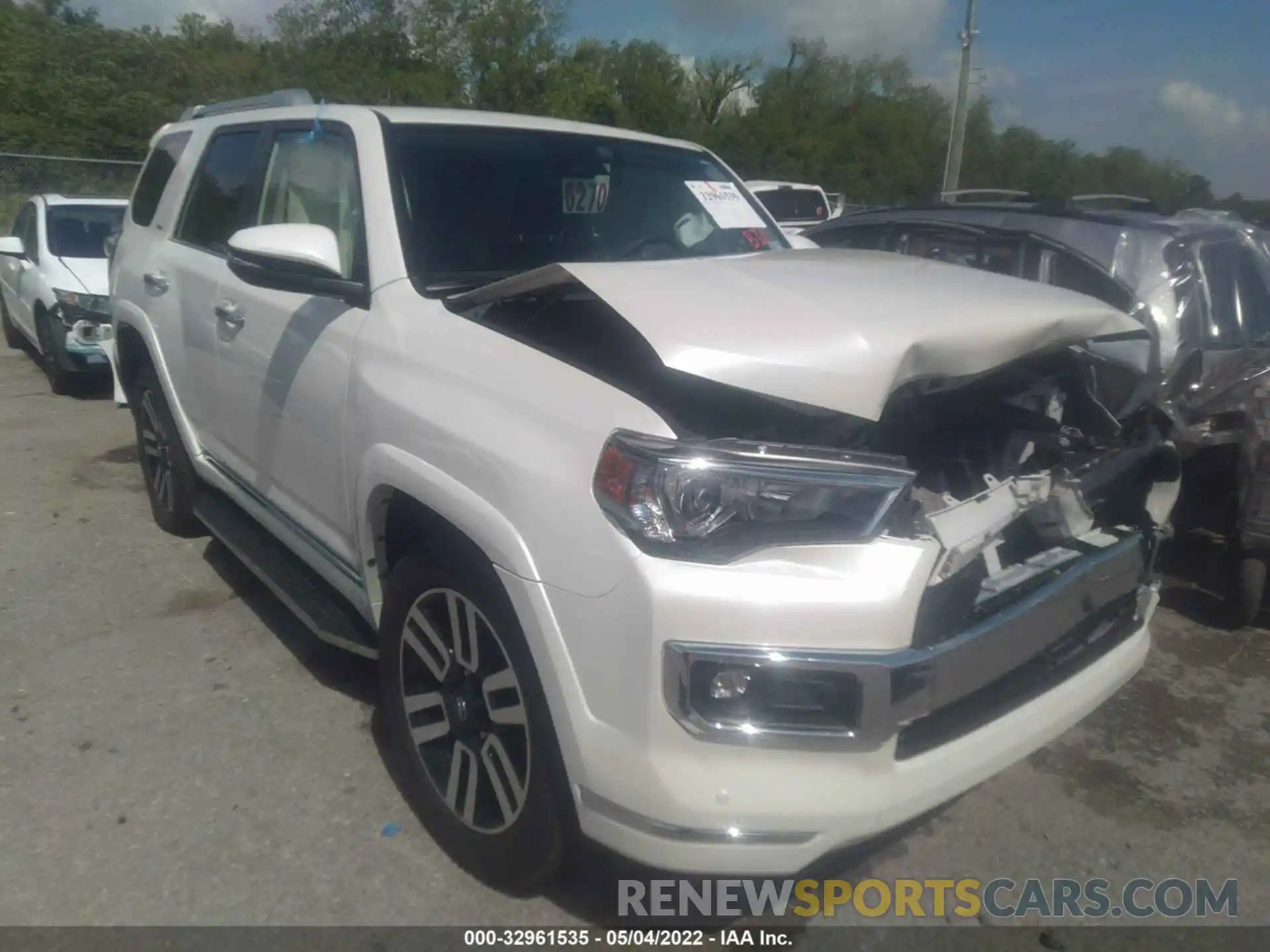 1 Photograph of a damaged car JTEDU5JR1N5258548 TOYOTA 4RUNNER 2022