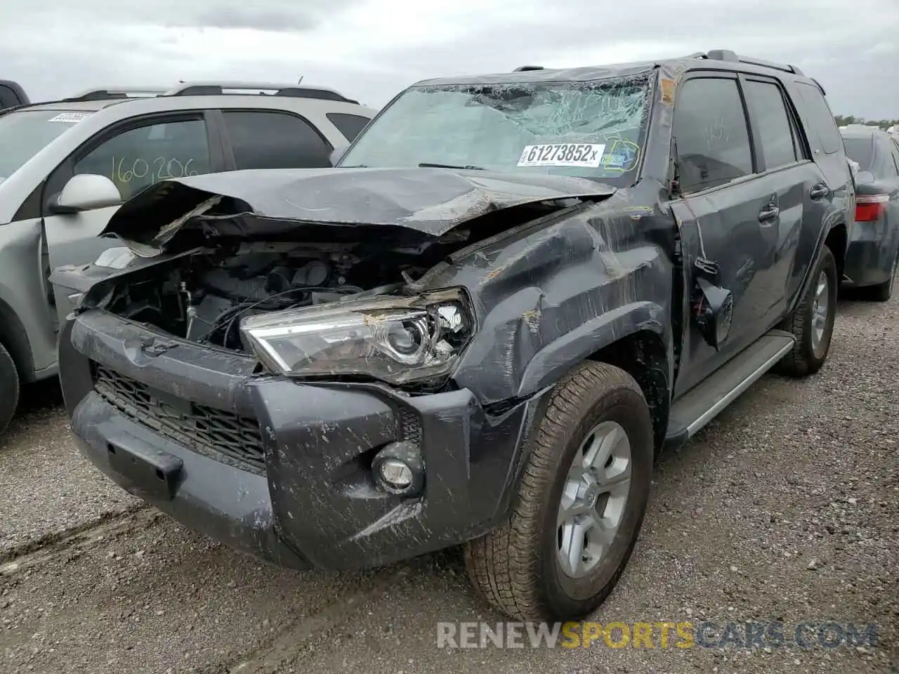 2 Photograph of a damaged car JTEEU5JR0N5271862 TOYOTA 4RUNNER 2022