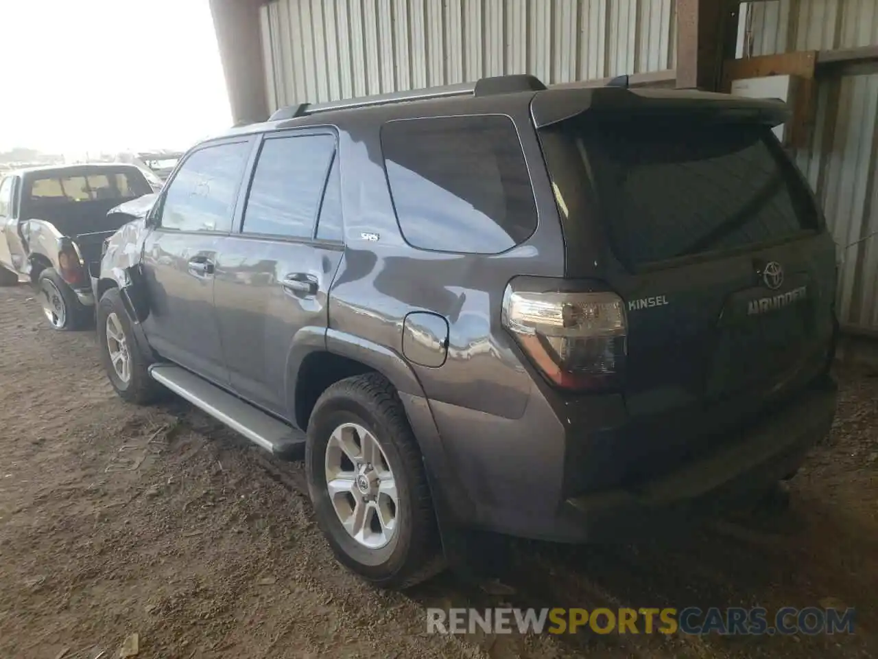 3 Photograph of a damaged car JTEEU5JR0N5271862 TOYOTA 4RUNNER 2022