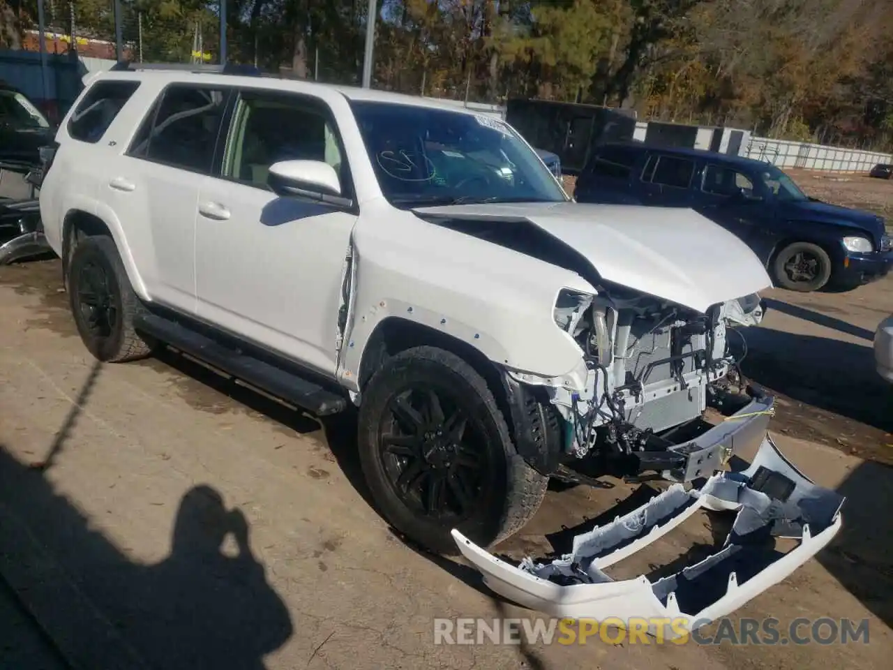 1 Photograph of a damaged car JTEEU5JR1N5254293 TOYOTA 4RUNNER 2022