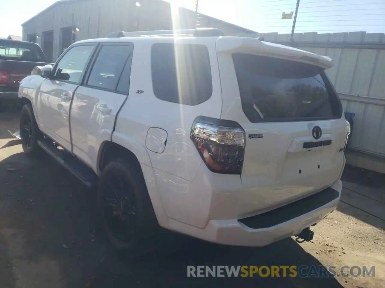 3 Photograph of a damaged car JTEEU5JR1N5254293 TOYOTA 4RUNNER 2022