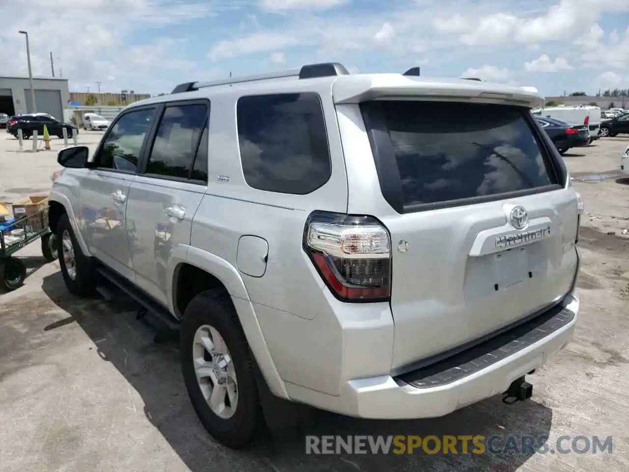 3 Photograph of a damaged car JTEEU5JR1N5256092 TOYOTA 4RUNNER 2022