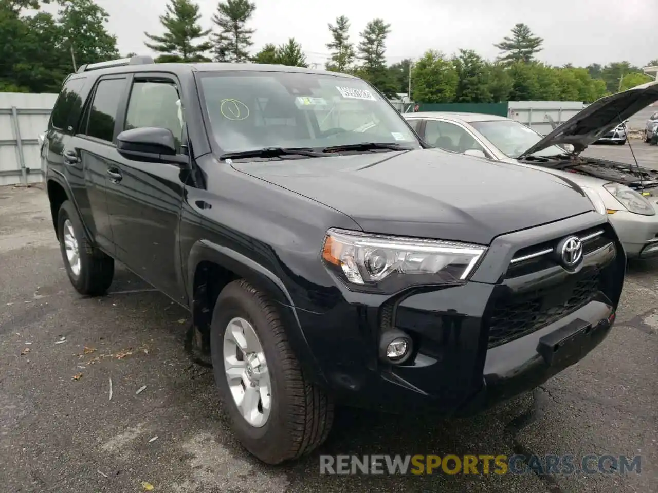 1 Photograph of a damaged car JTEEU5JR2N5265612 TOYOTA 4RUNNER 2022