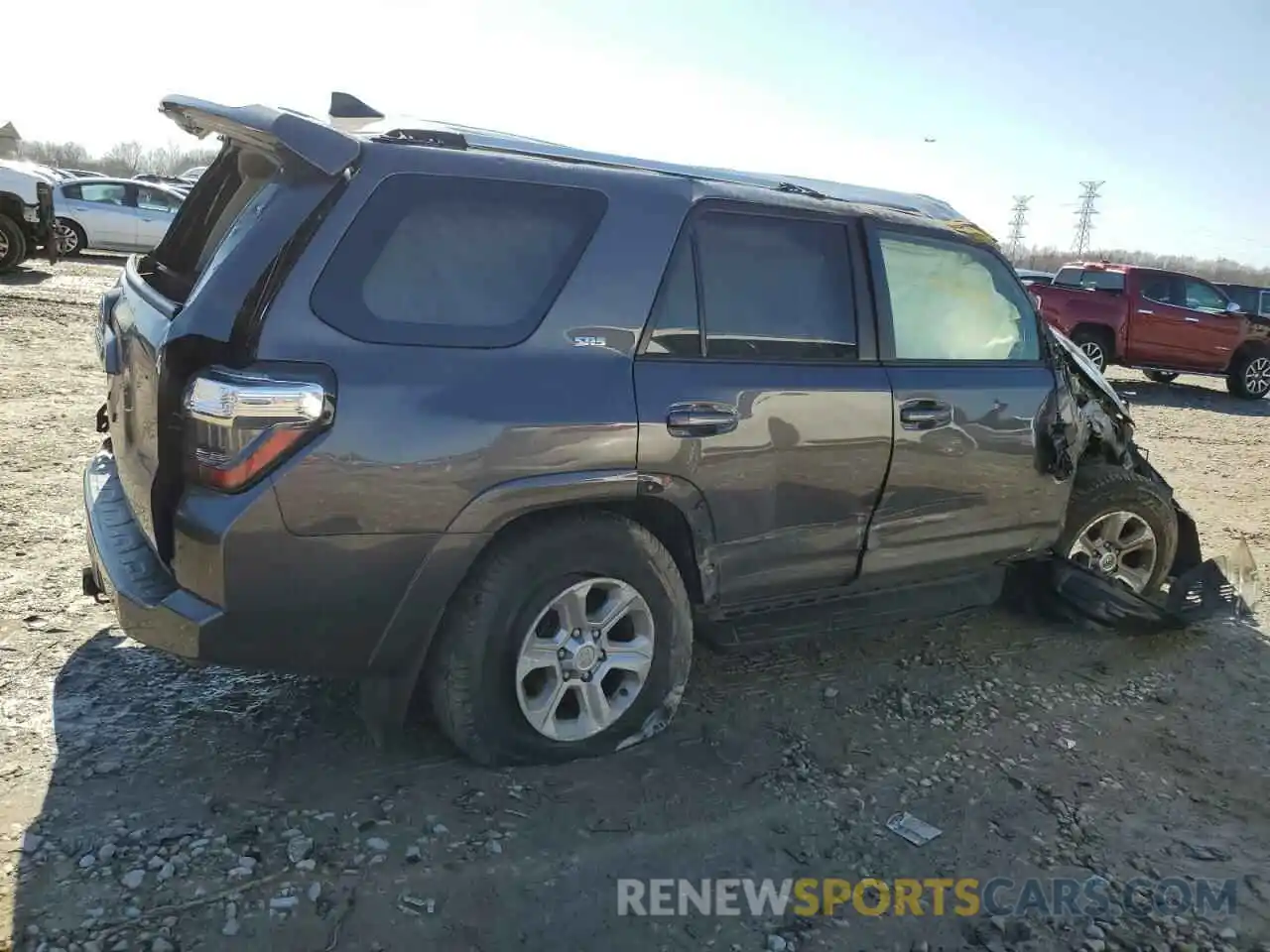 3 Photograph of a damaged car JTEEU5JR3N5262055 TOYOTA 4RUNNER 2022