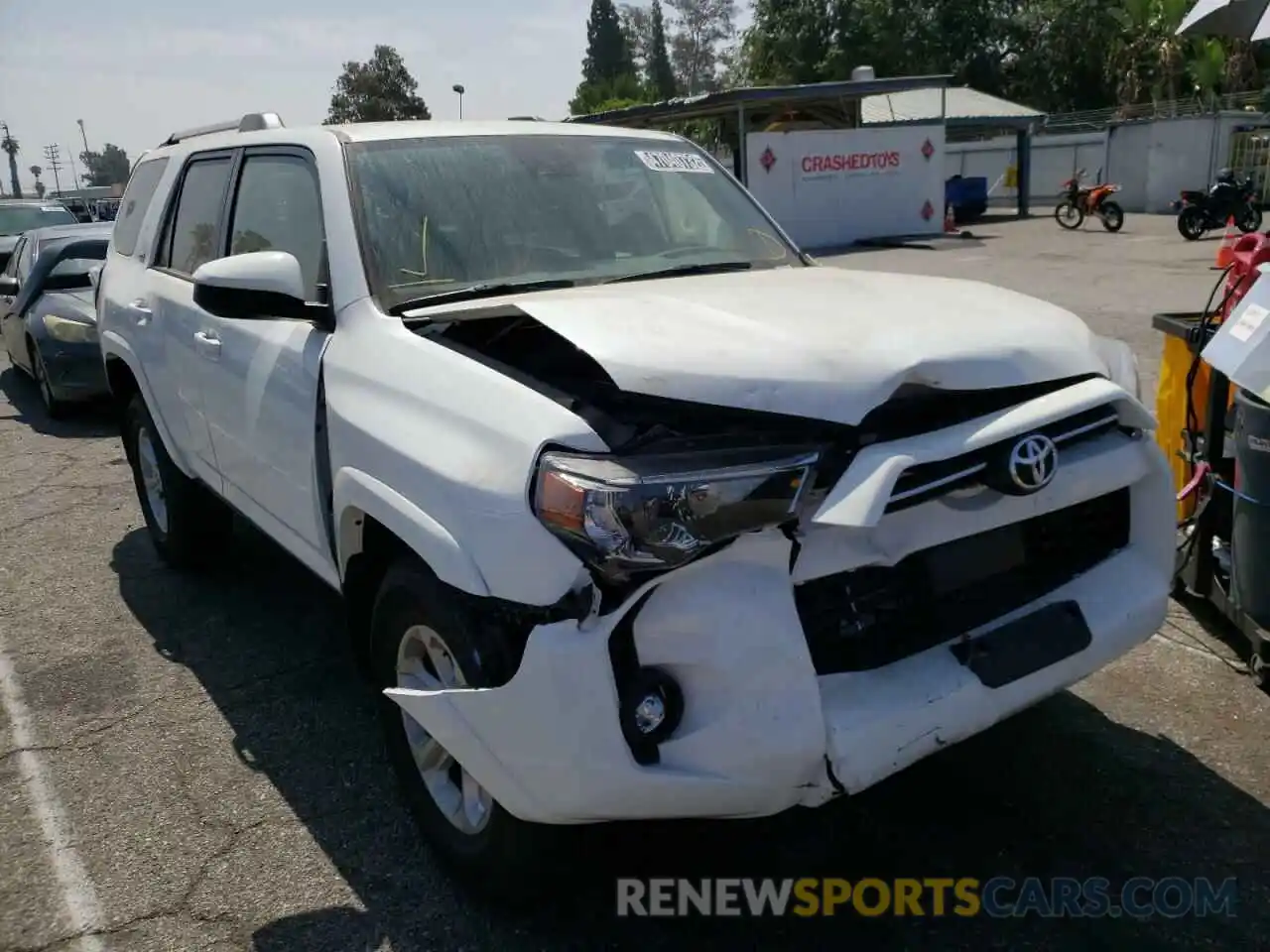 1 Photograph of a damaged car JTEEU5JR3N5265120 TOYOTA 4RUNNER 2022