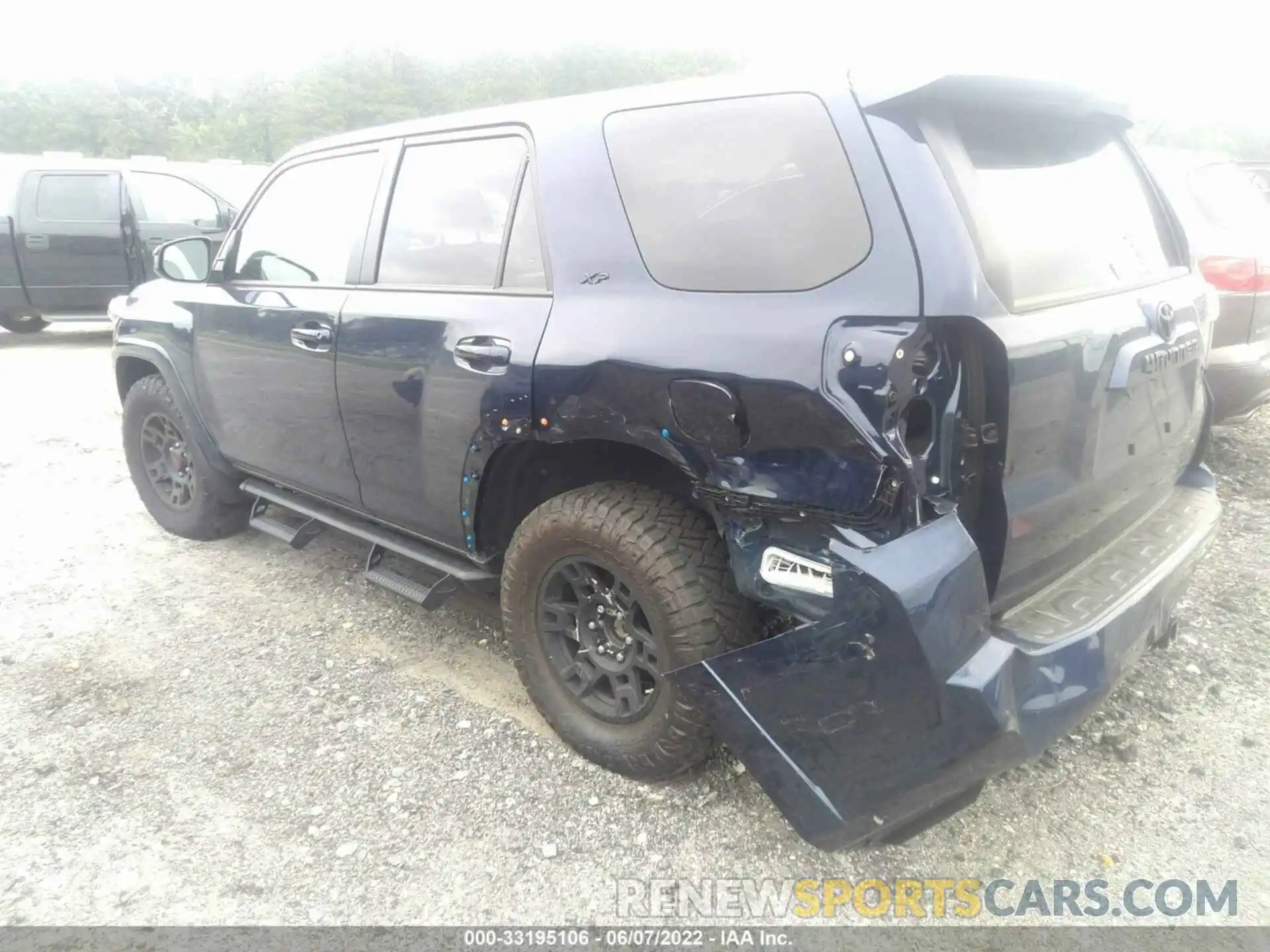 3 Photograph of a damaged car JTEEU5JR4N5262596 TOYOTA 4RUNNER 2022