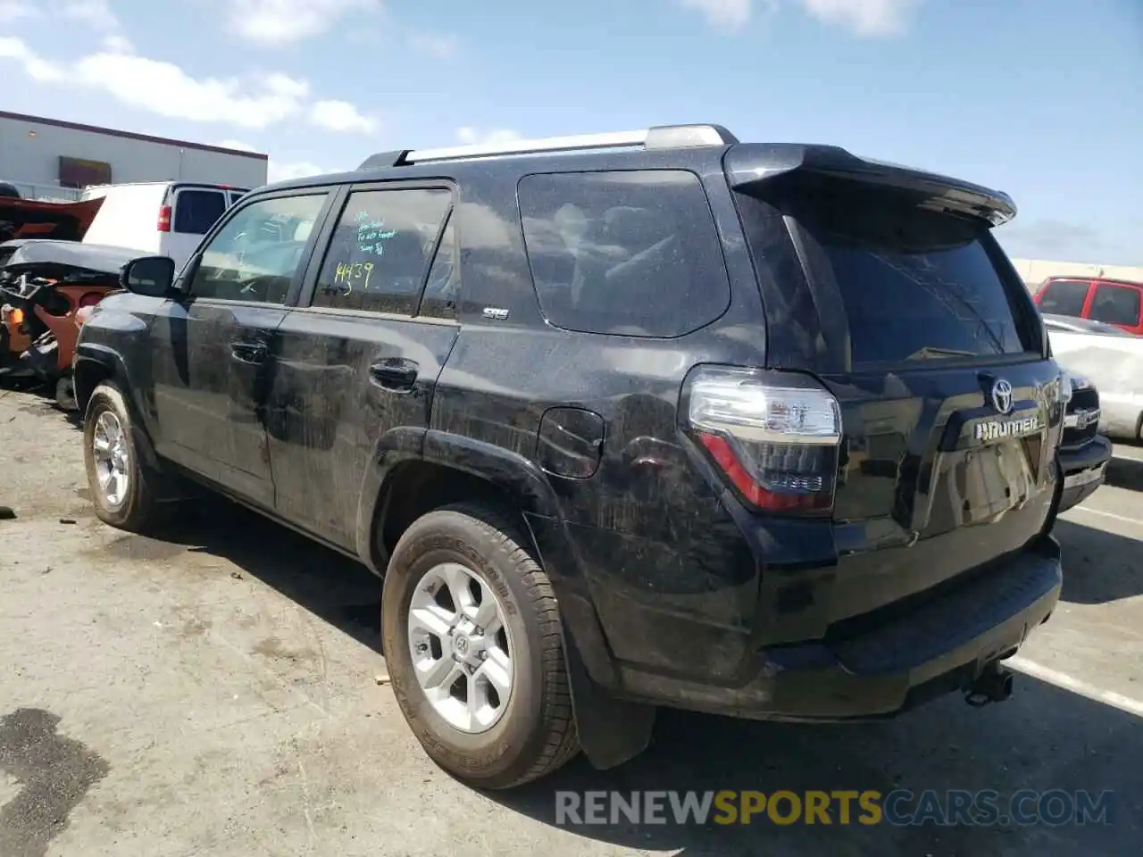 3 Photograph of a damaged car JTEEU5JR5N5252028 TOYOTA 4RUNNER 2022