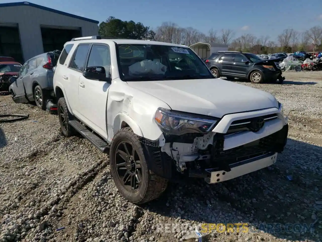 1 Photograph of a damaged car JTEEU5JR5N5255365 TOYOTA 4RUNNER 2022