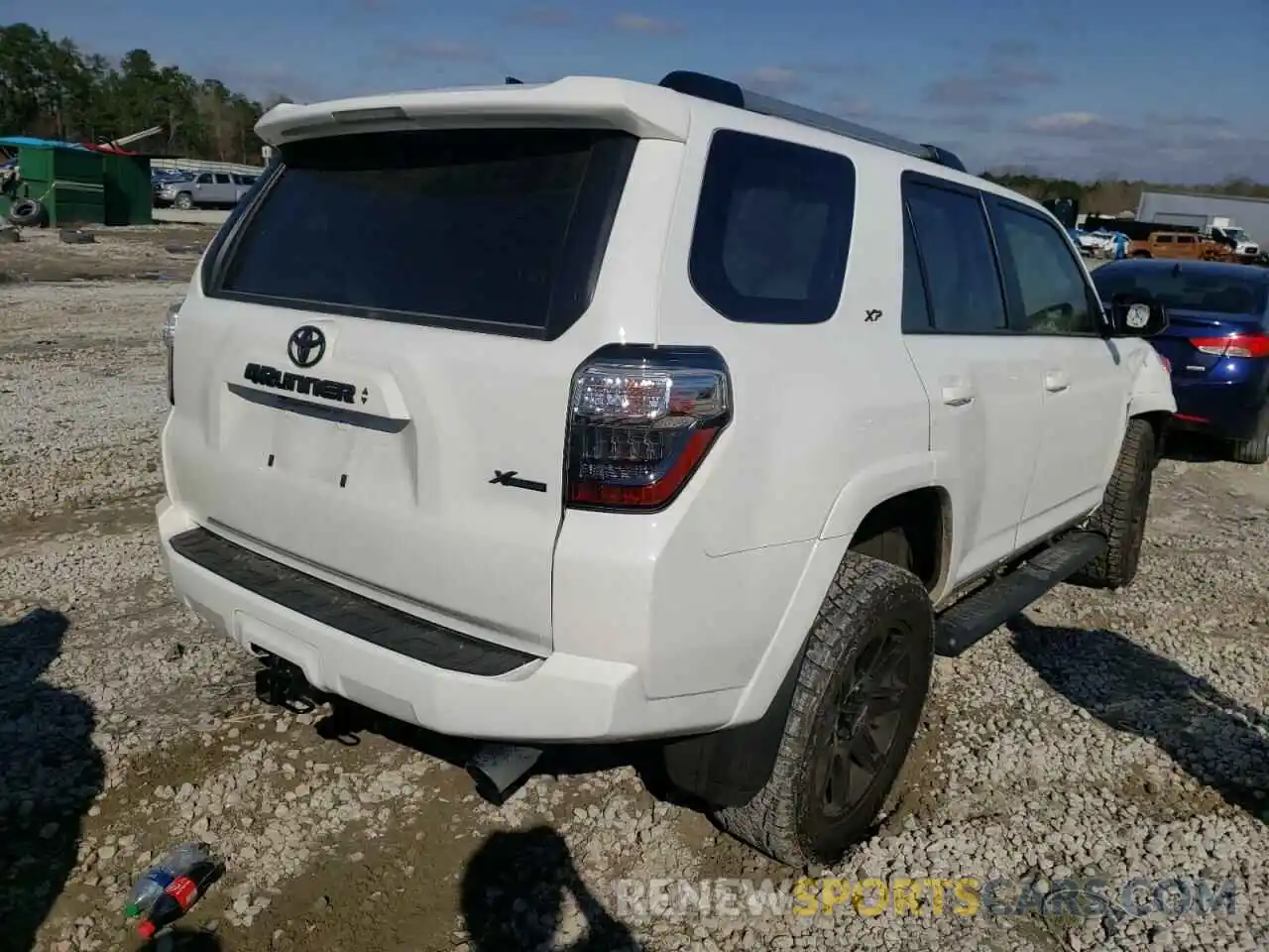 4 Фотография поврежденного автомобиля JTEEU5JR5N5255365 TOYOTA 4RUNNER 2022