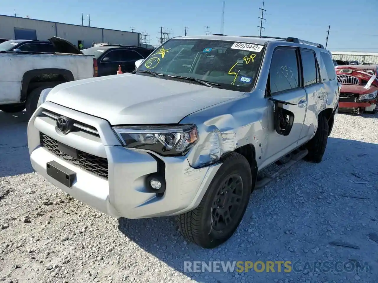 2 Photograph of a damaged car JTEEU5JR5N5261540 TOYOTA 4RUNNER 2022