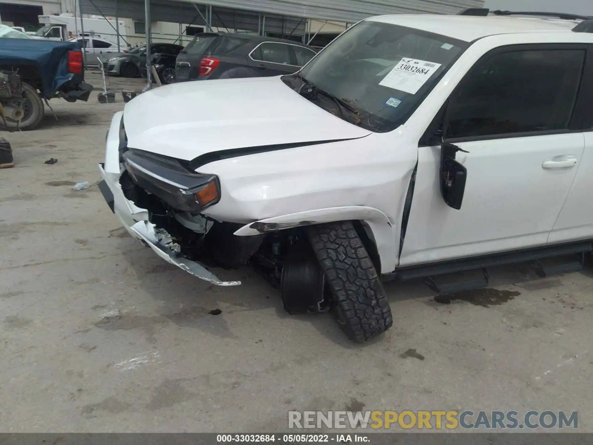 6 Photograph of a damaged car JTEEU5JR7N5254444 TOYOTA 4RUNNER 2022