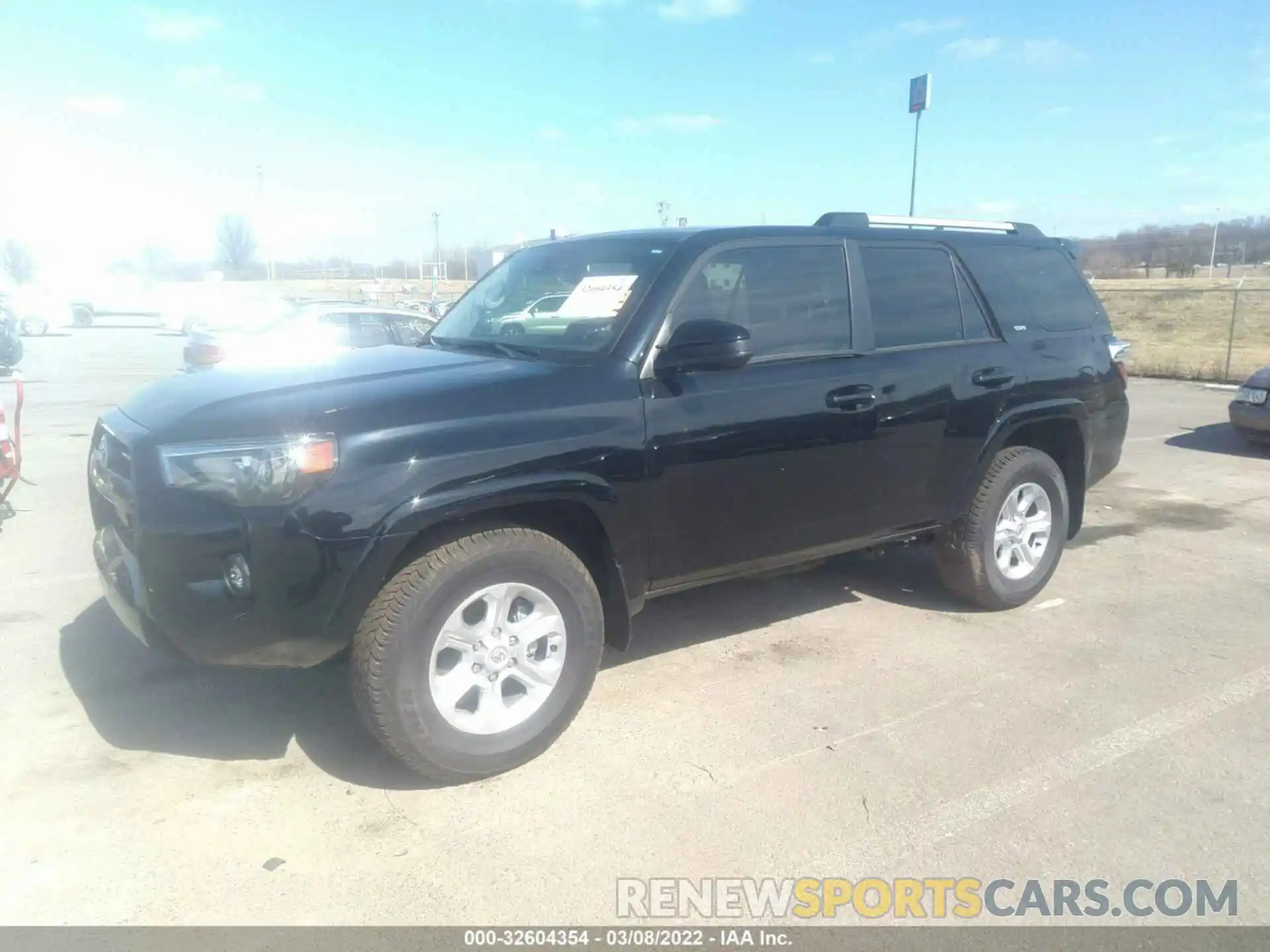 2 Photograph of a damaged car JTEEU5JR7N5255819 TOYOTA 4RUNNER 2022