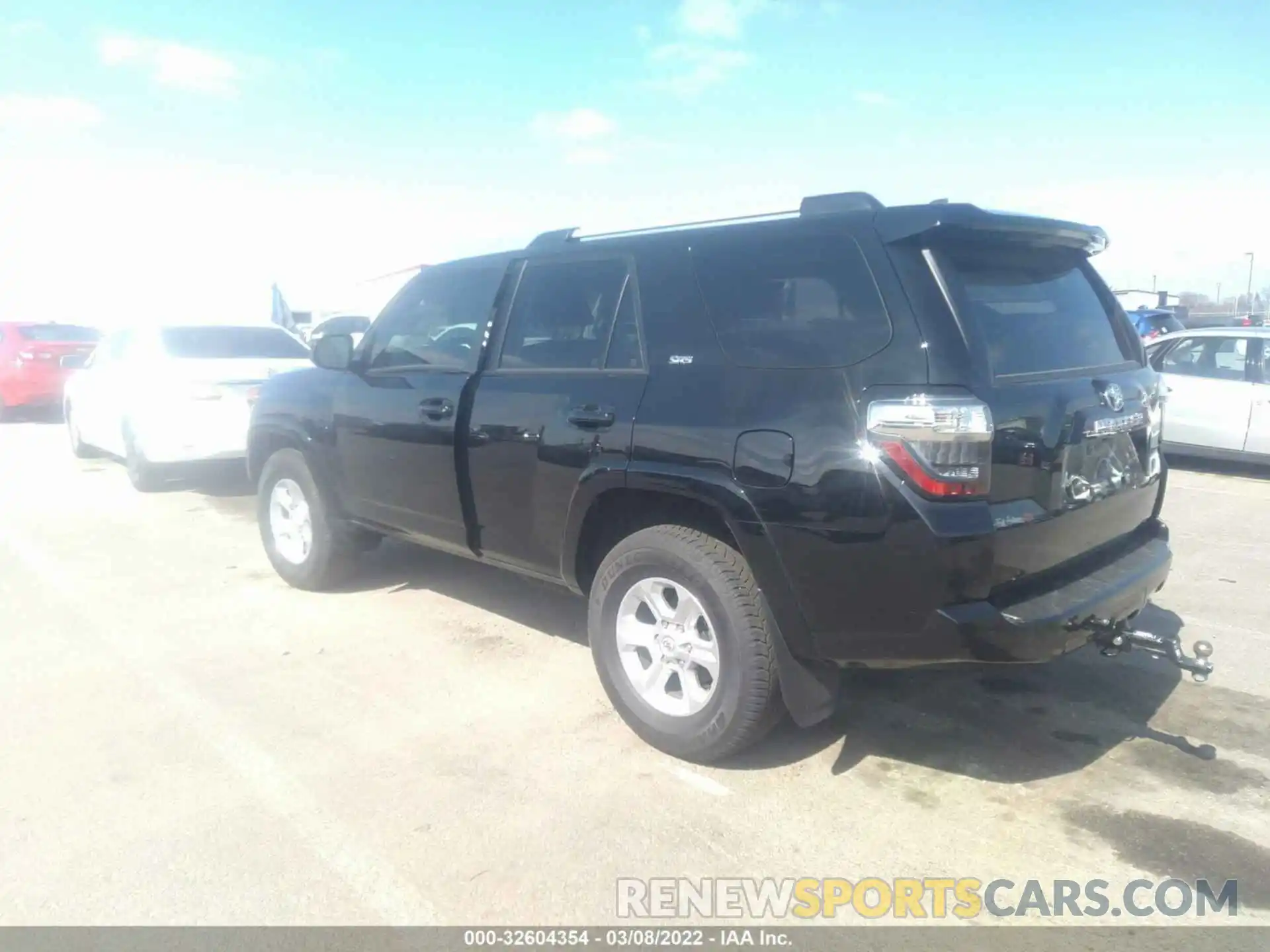 3 Photograph of a damaged car JTEEU5JR7N5255819 TOYOTA 4RUNNER 2022