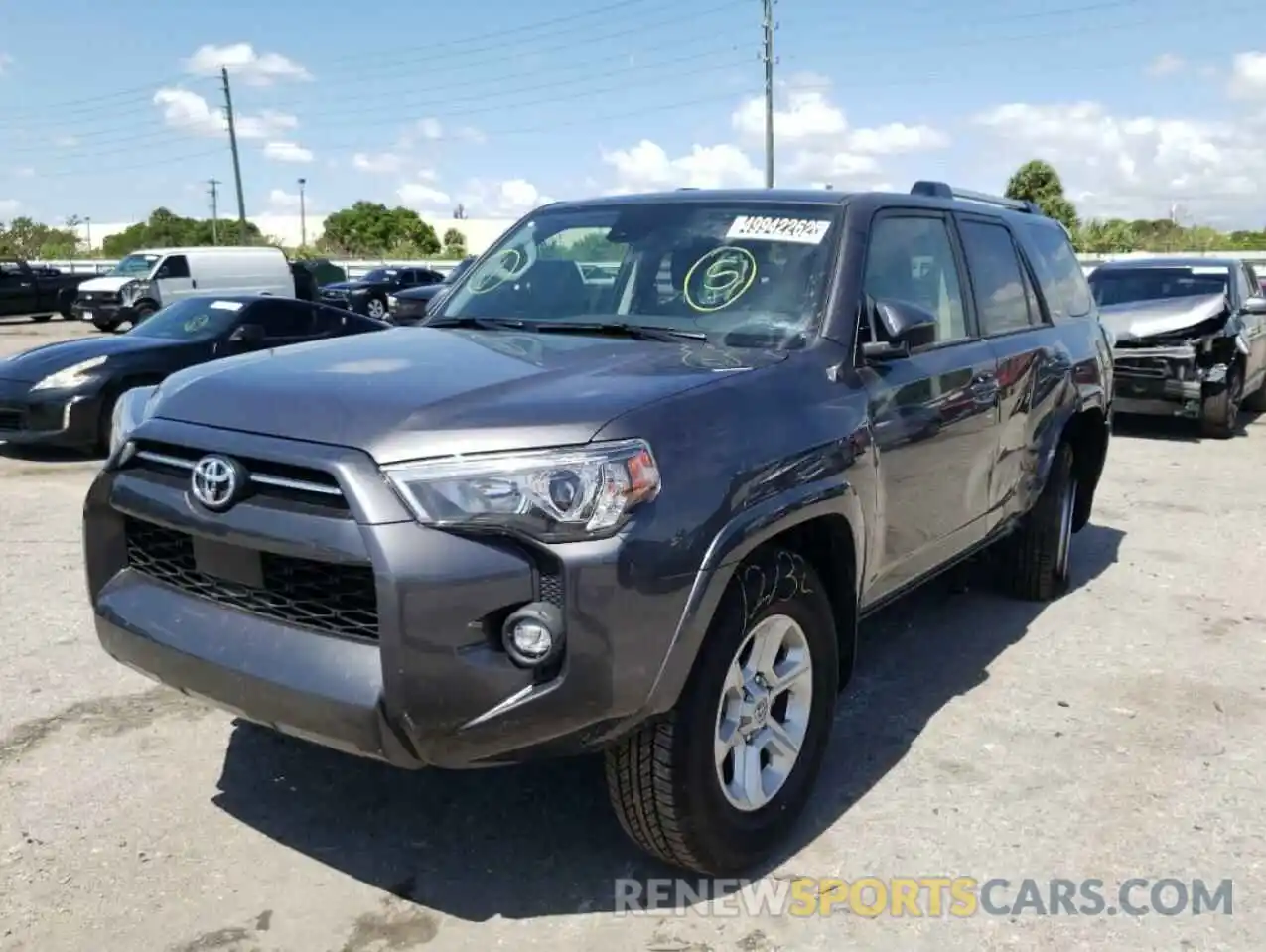 2 Photograph of a damaged car JTEEU5JR7N5264908 TOYOTA 4RUNNER 2022