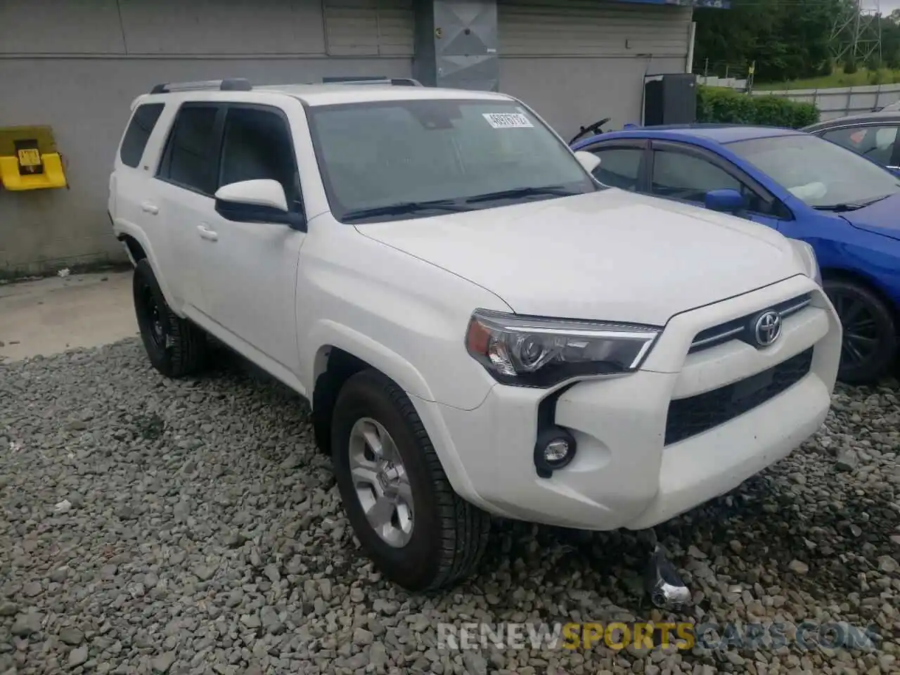 1 Photograph of a damaged car JTEEU5JR8N5263363 TOYOTA 4RUNNER 2022