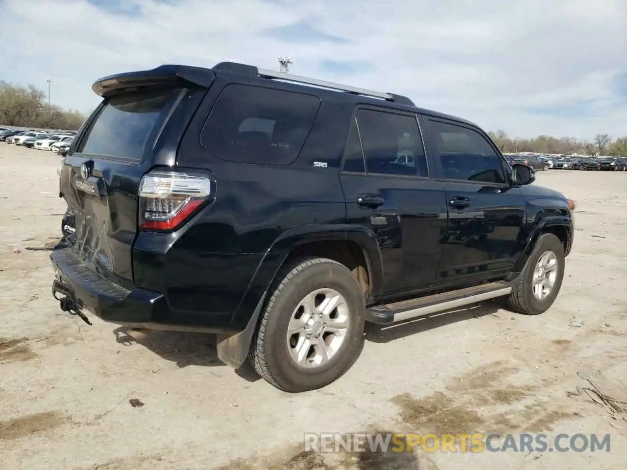 3 Photograph of a damaged car JTEFU5JR0N5259876 TOYOTA 4RUNNER 2022