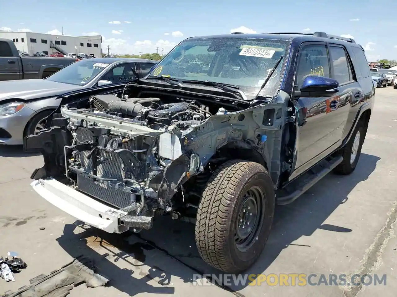 2 Photograph of a damaged car JTEFU5JR2N5264559 TOYOTA 4RUNNER 2022