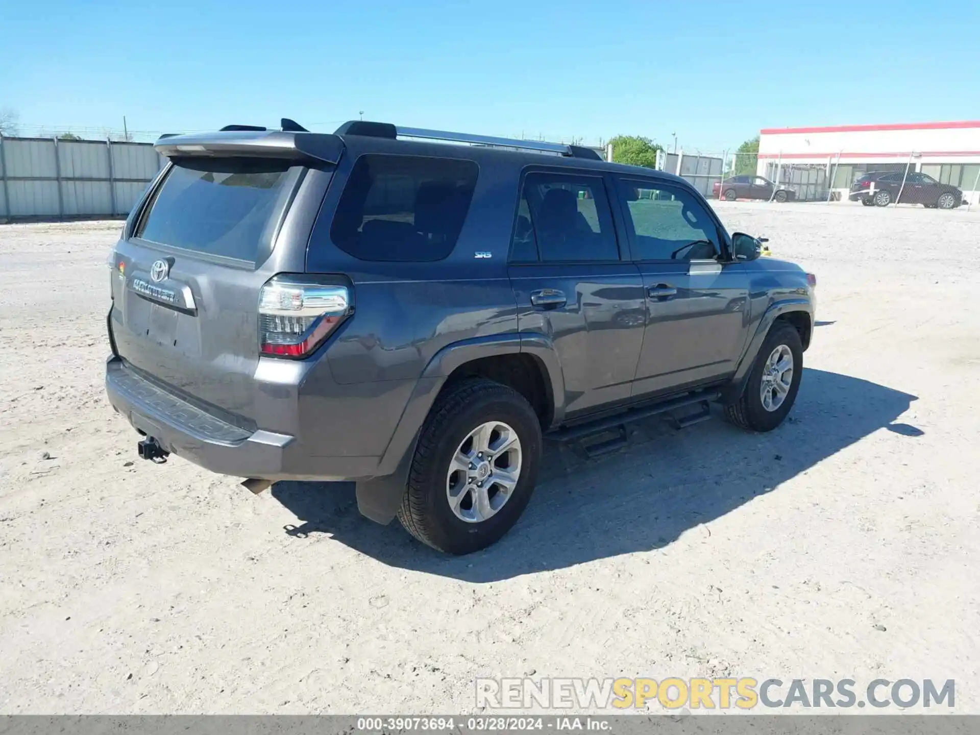 4 Photograph of a damaged car JTEFU5JR3N5268362 TOYOTA 4RUNNER 2022