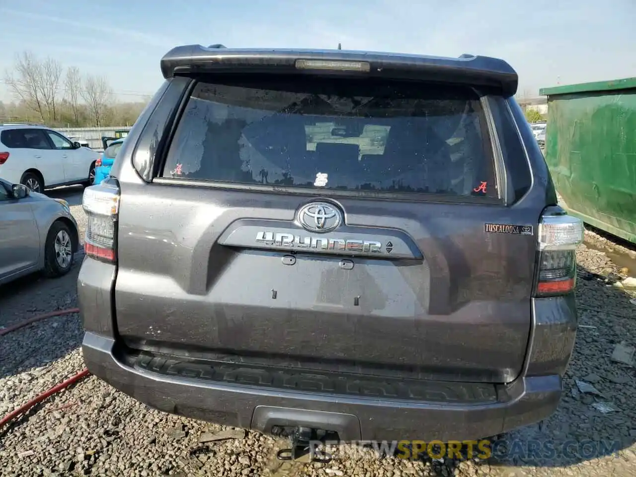 6 Photograph of a damaged car JTEFU5JR6N5274334 TOYOTA 4RUNNER 2022