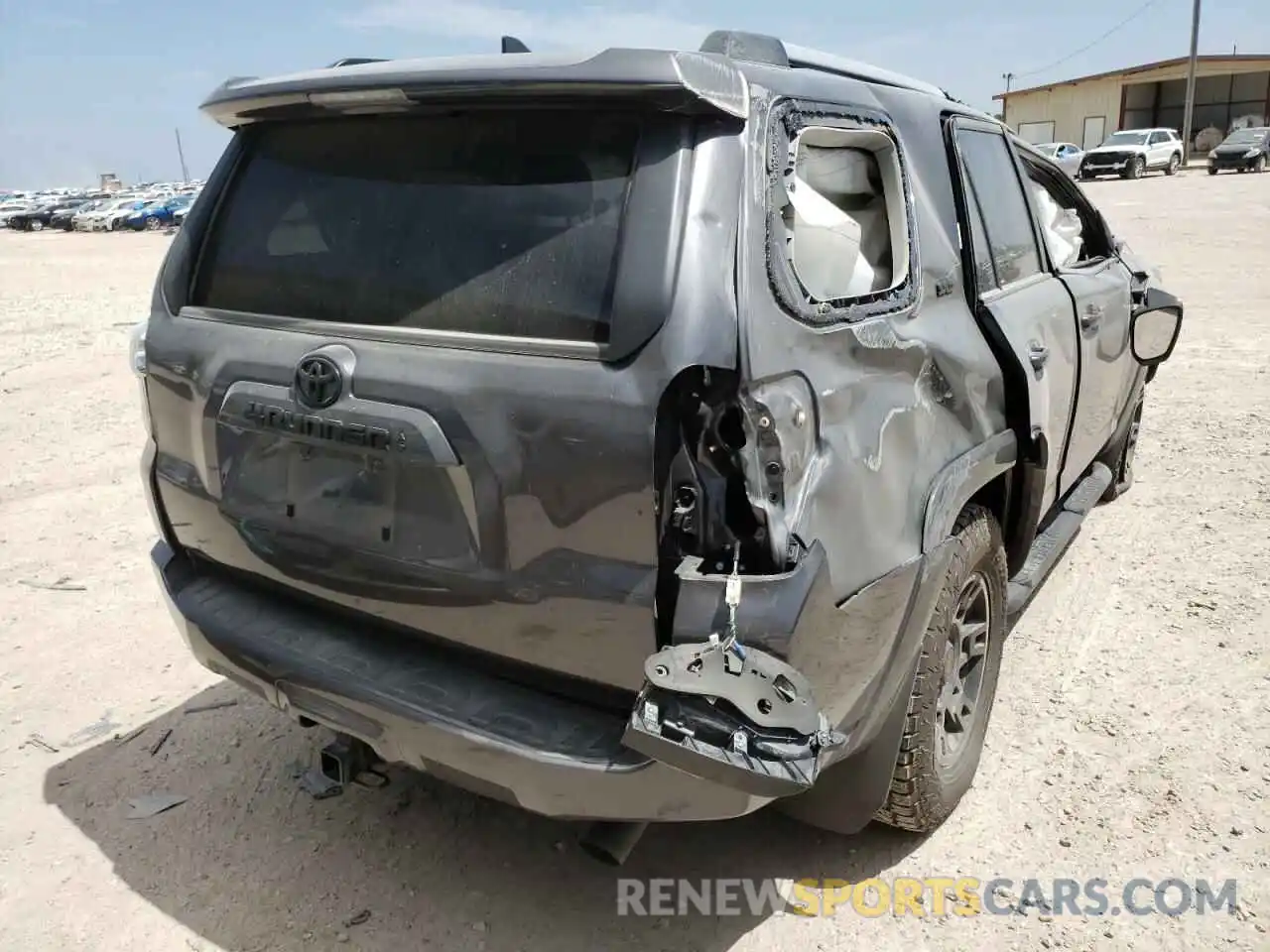 4 Photograph of a damaged car JTEFU5JR8N5254795 TOYOTA 4RUNNER 2022