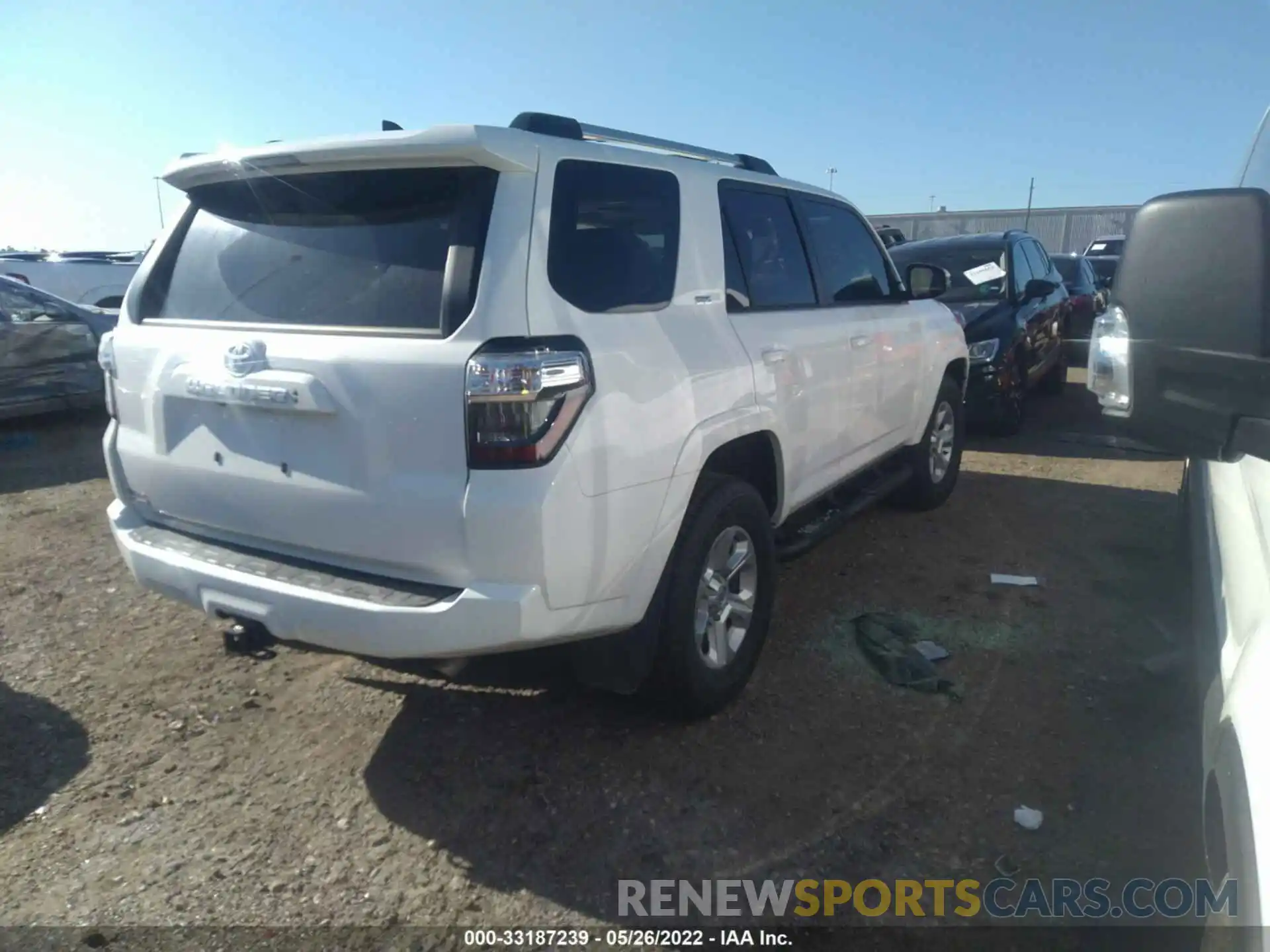 4 Фотография поврежденного автомобиля JTEFU5JR8N5262959 TOYOTA 4RUNNER 2022