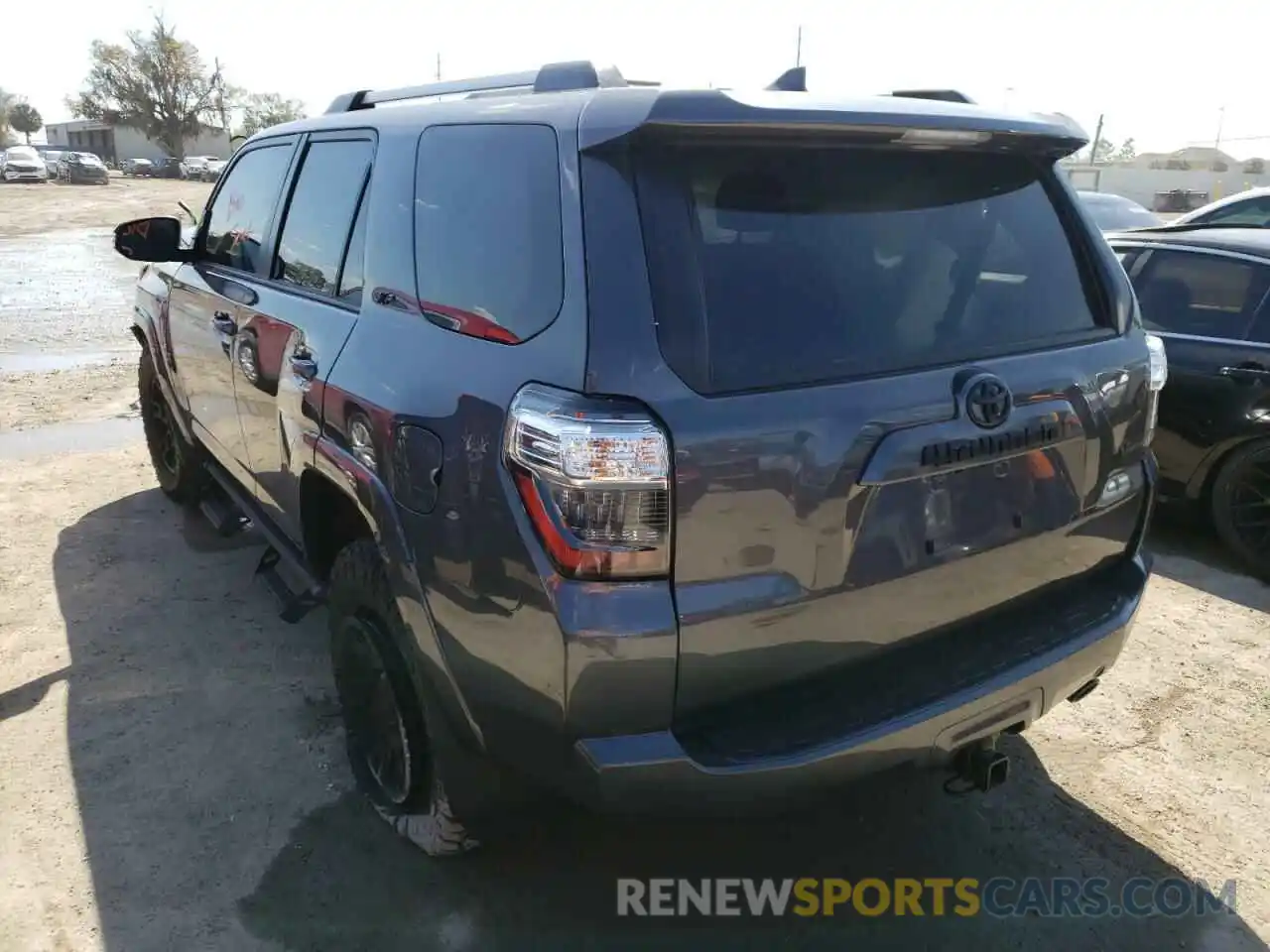 3 Photograph of a damaged car JTEFU5JR9N5259486 TOYOTA 4RUNNER 2022