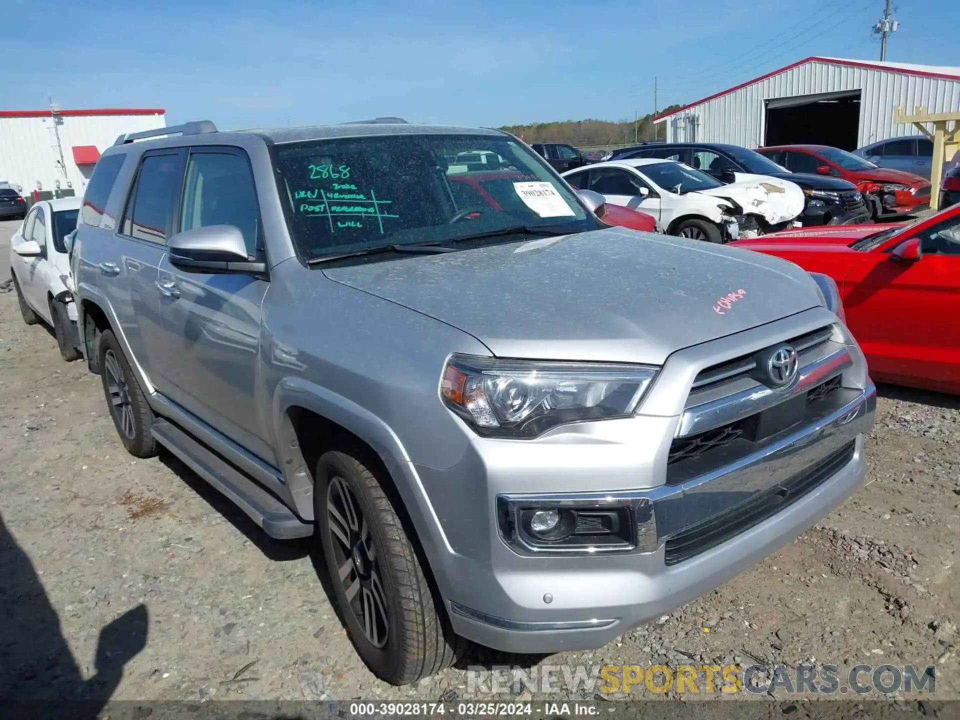 1 Photograph of a damaged car JTEKU5JR0N6037346 TOYOTA 4RUNNER 2022