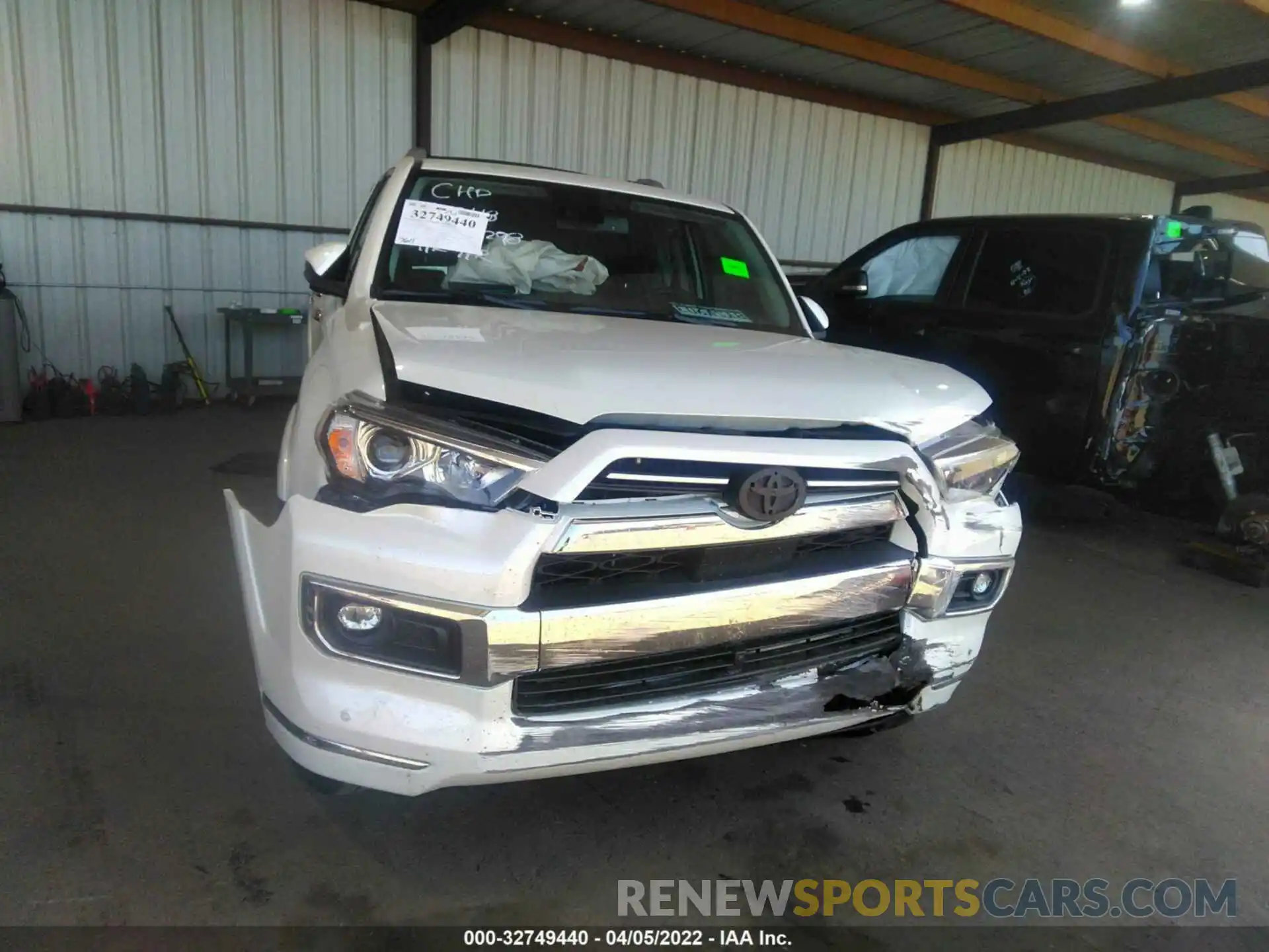 6 Photograph of a damaged car JTEKU5JR5N6002298 TOYOTA 4RUNNER 2022